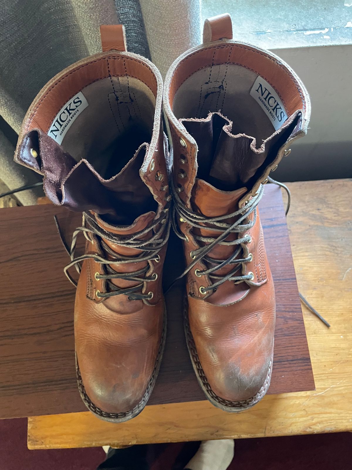 Photo by LTDDaniel on March 4, 2024 of the Nicks DomePro in Wickett & Craig Tan English Bridle.