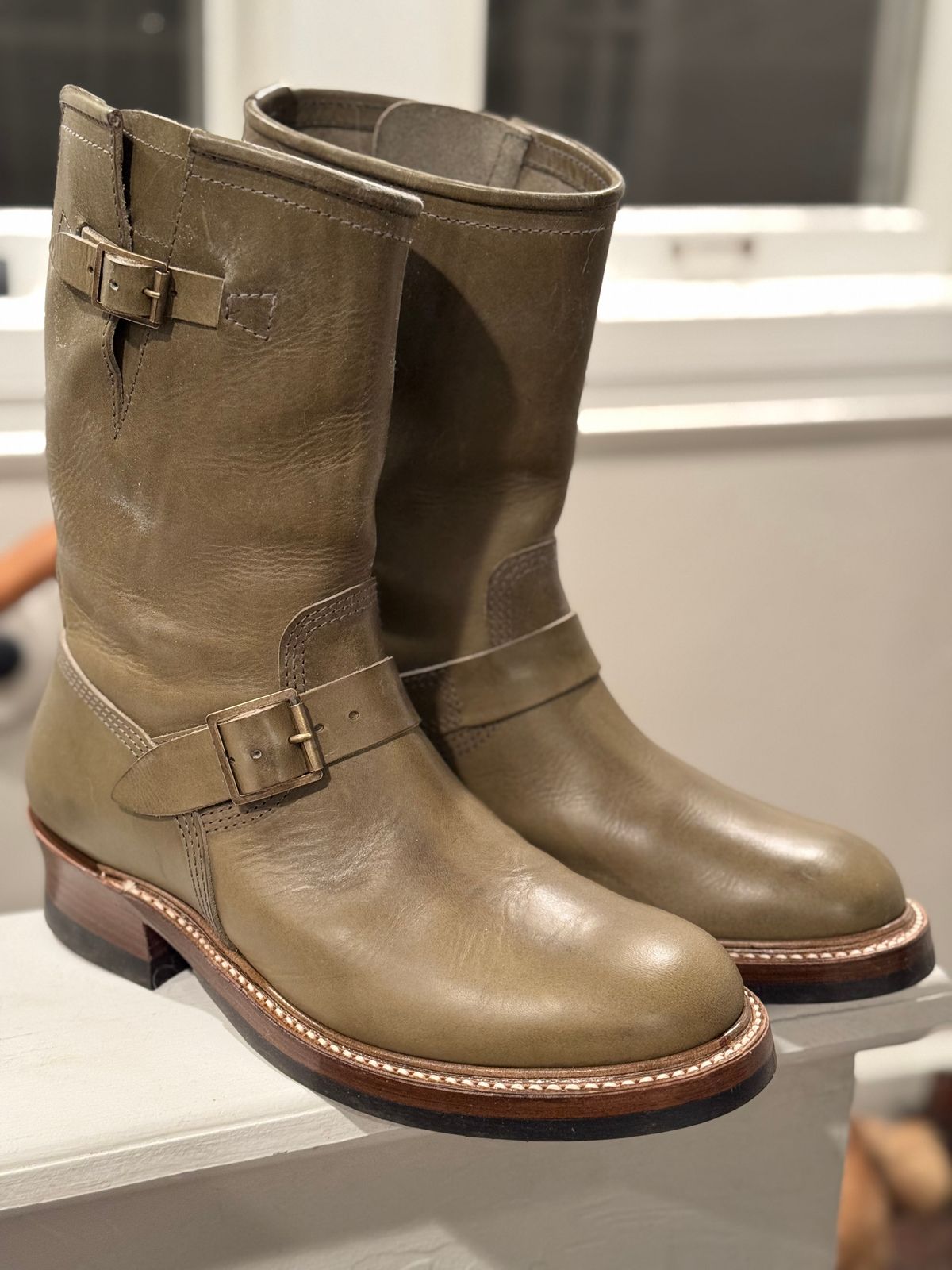Photo by CarlThaKiller on December 28, 2024 of the John Lofgren Wabash Engineer Boots in Badalassi Carlo Grigio Minerva Liscio.