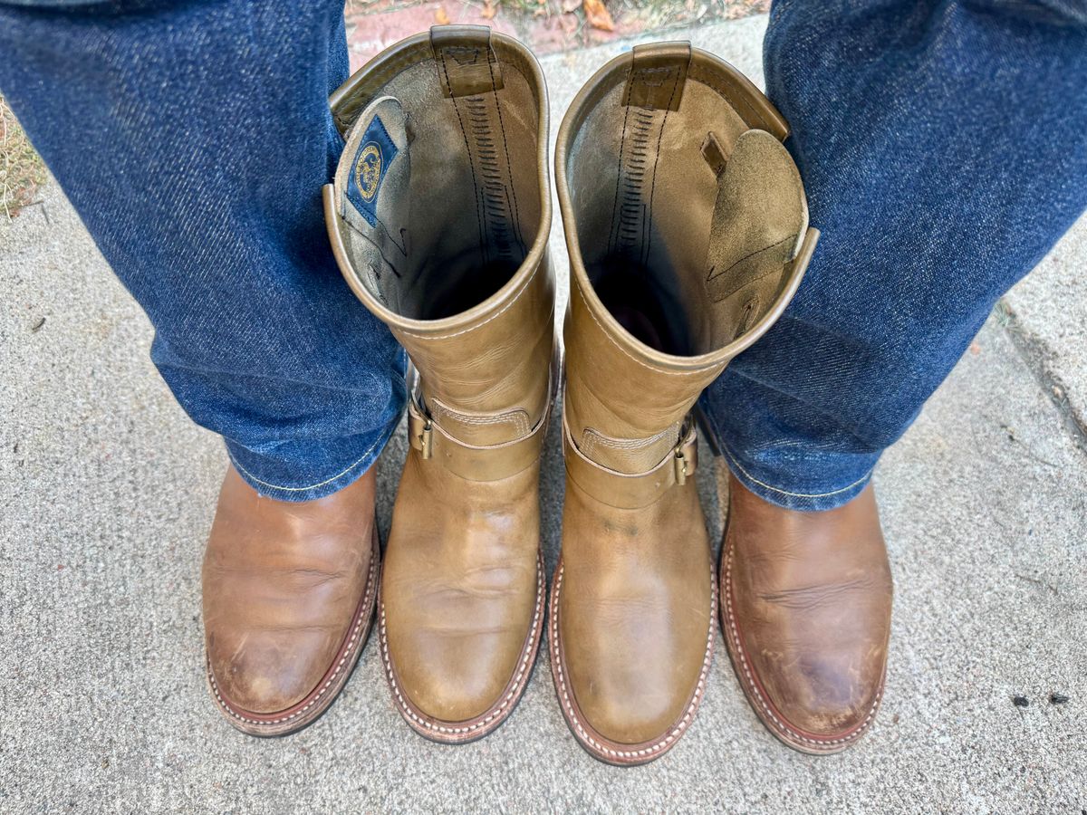 Photo by CarlThaKiller on October 2, 2025 of the John Lofgren Wabash Engineer Boots in Badalassi Carlo Grigio Minerva Liscio.