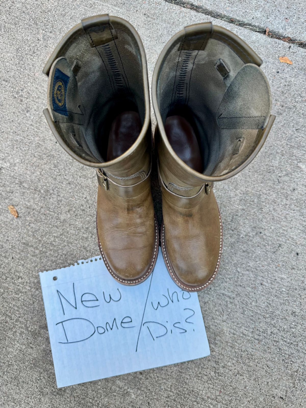 Photo by CarlThaKiller on October 2, 2025 of the John Lofgren Wabash Engineer Boots in Badalassi Carlo Grigio Minerva Liscio.