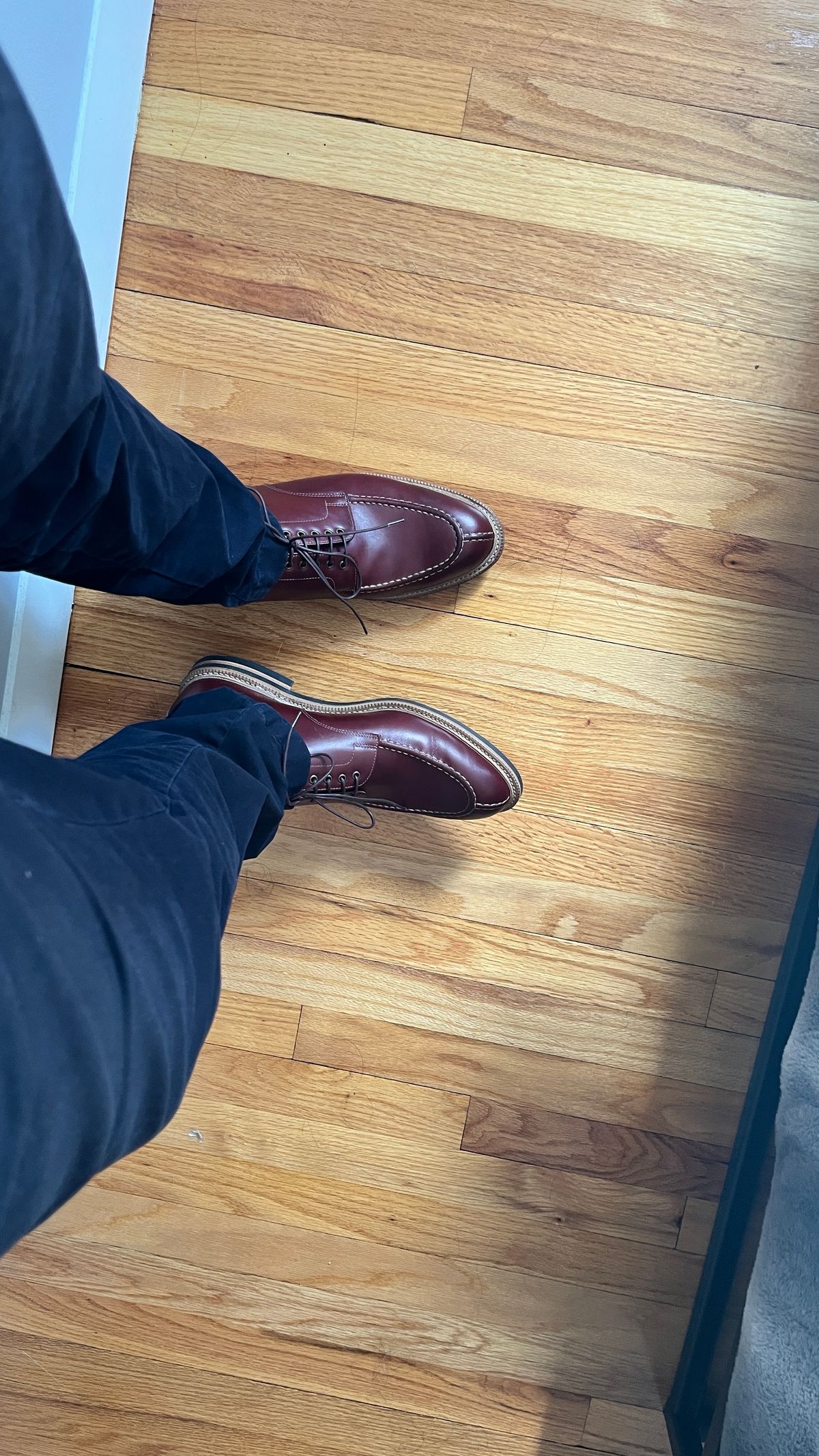 Photo by BigBadWolf on February 22, 2024 of the Meermin Split Toe Derby in Du Puy Burgundy Box Calf.