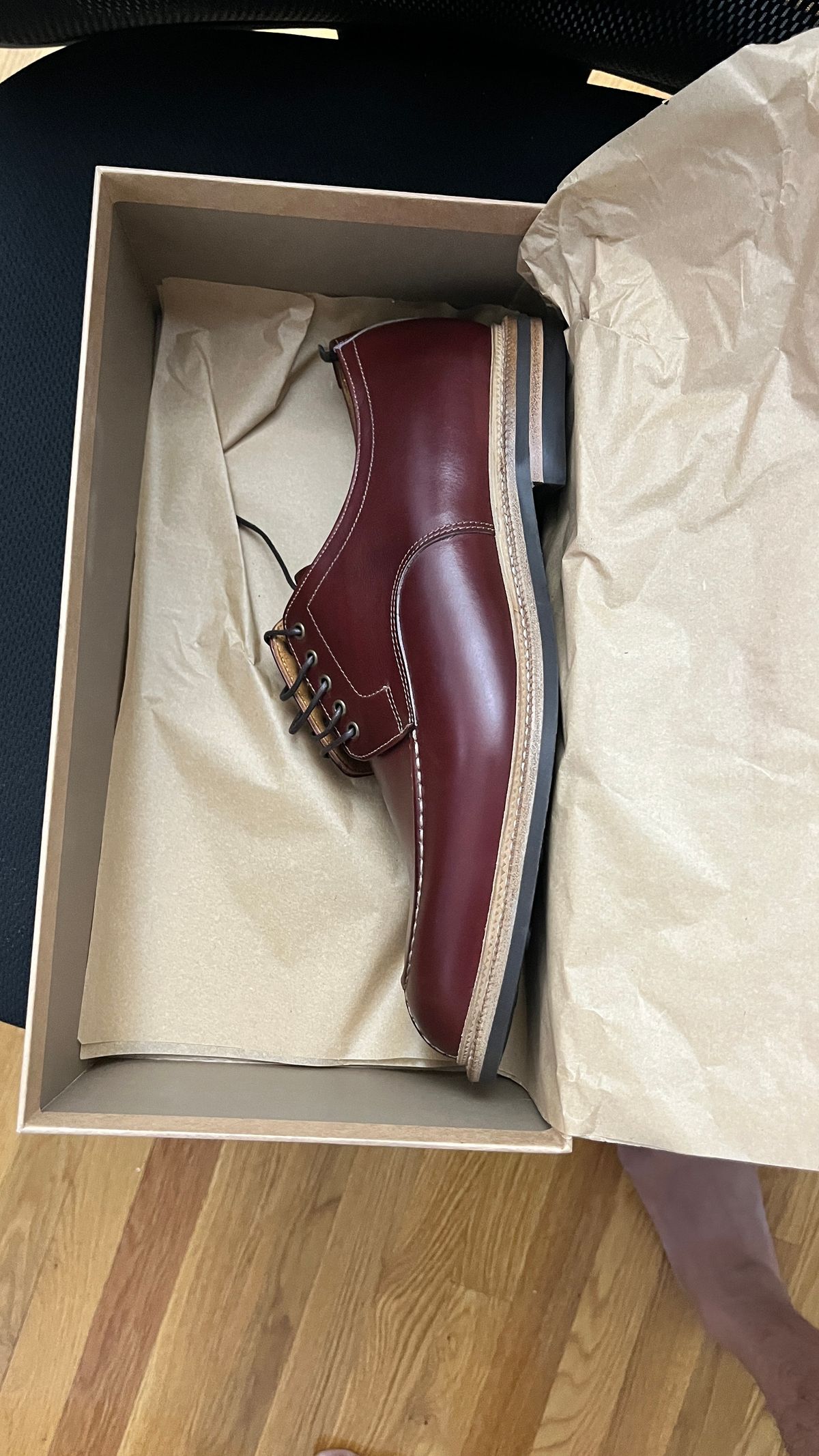 Photo by BigBadWolf on February 22, 2024 of the Meermin Split Toe Derby in Du Puy Burgundy Box Calf.