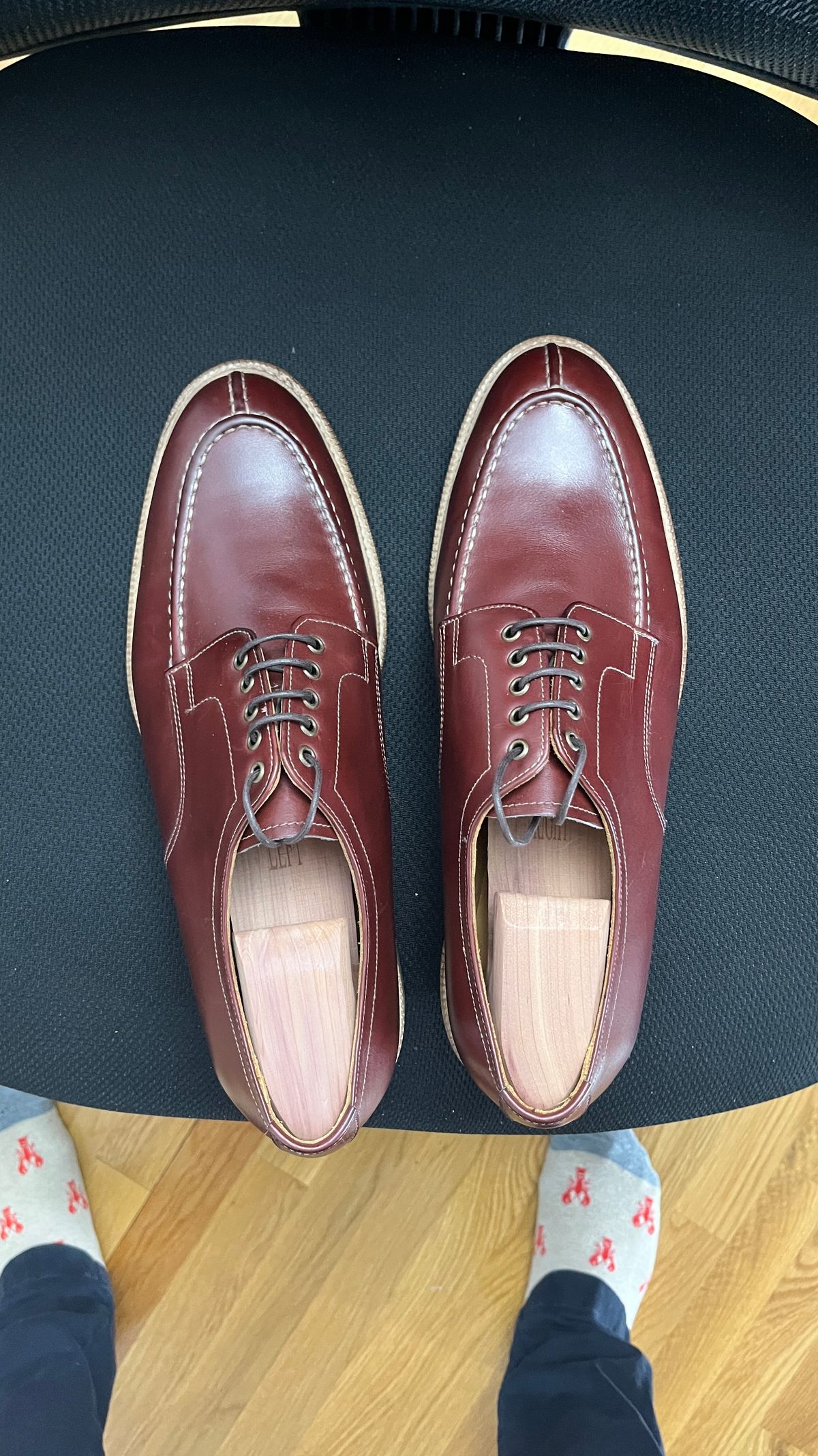 Photo by BigBadWolf on February 22, 2024 of the Meermin Split Toe Derby in Du Puy Burgundy Box Calf.