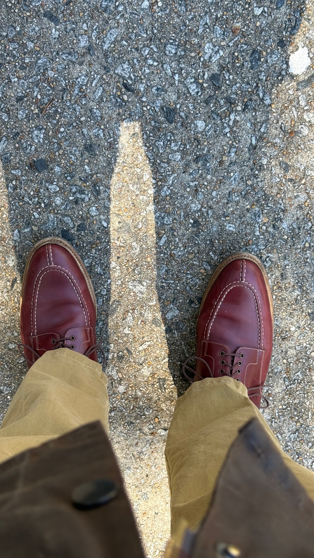 Photo by BigBadWolf on March 13, 2026 of the Meermin Split Toe Derby in Du Puy Burgundy Box Calf.