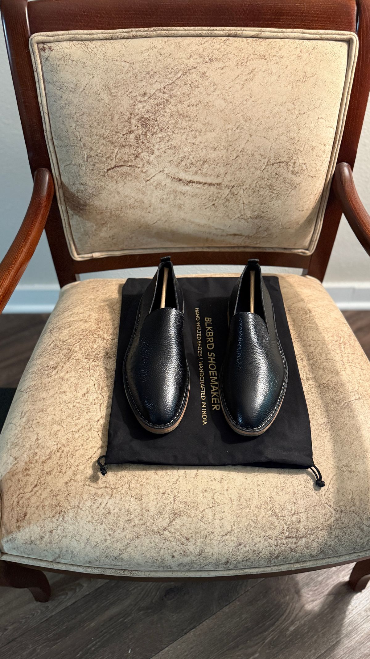 Photo by BigBadWolf on June 20, 2025 of the Blkbrd Shoemaker Travers in Black Milled.