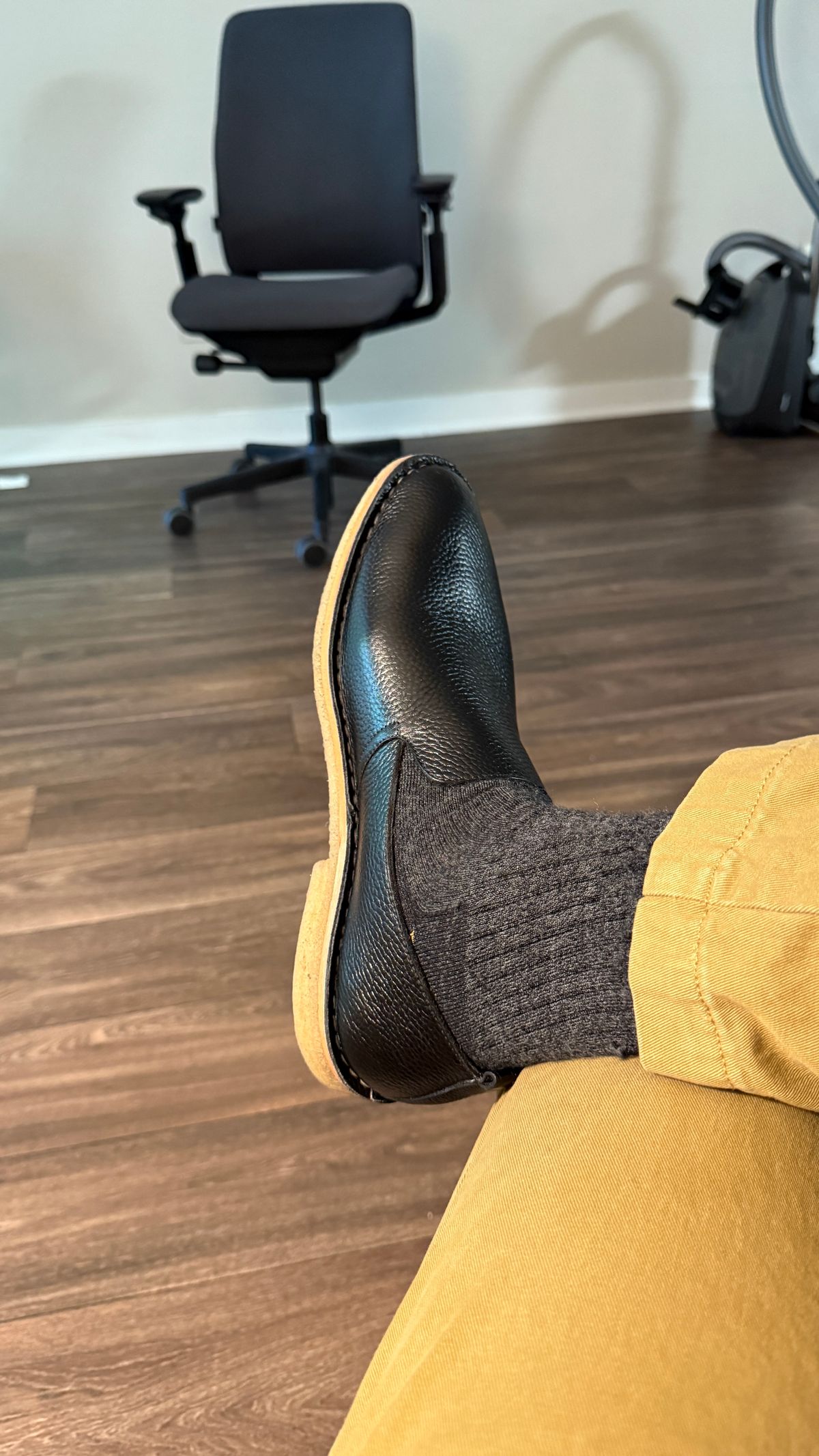 Photo by BigBadWolf on June 20, 2025 of the Blkbrd Shoemaker Travers in Black Milled.