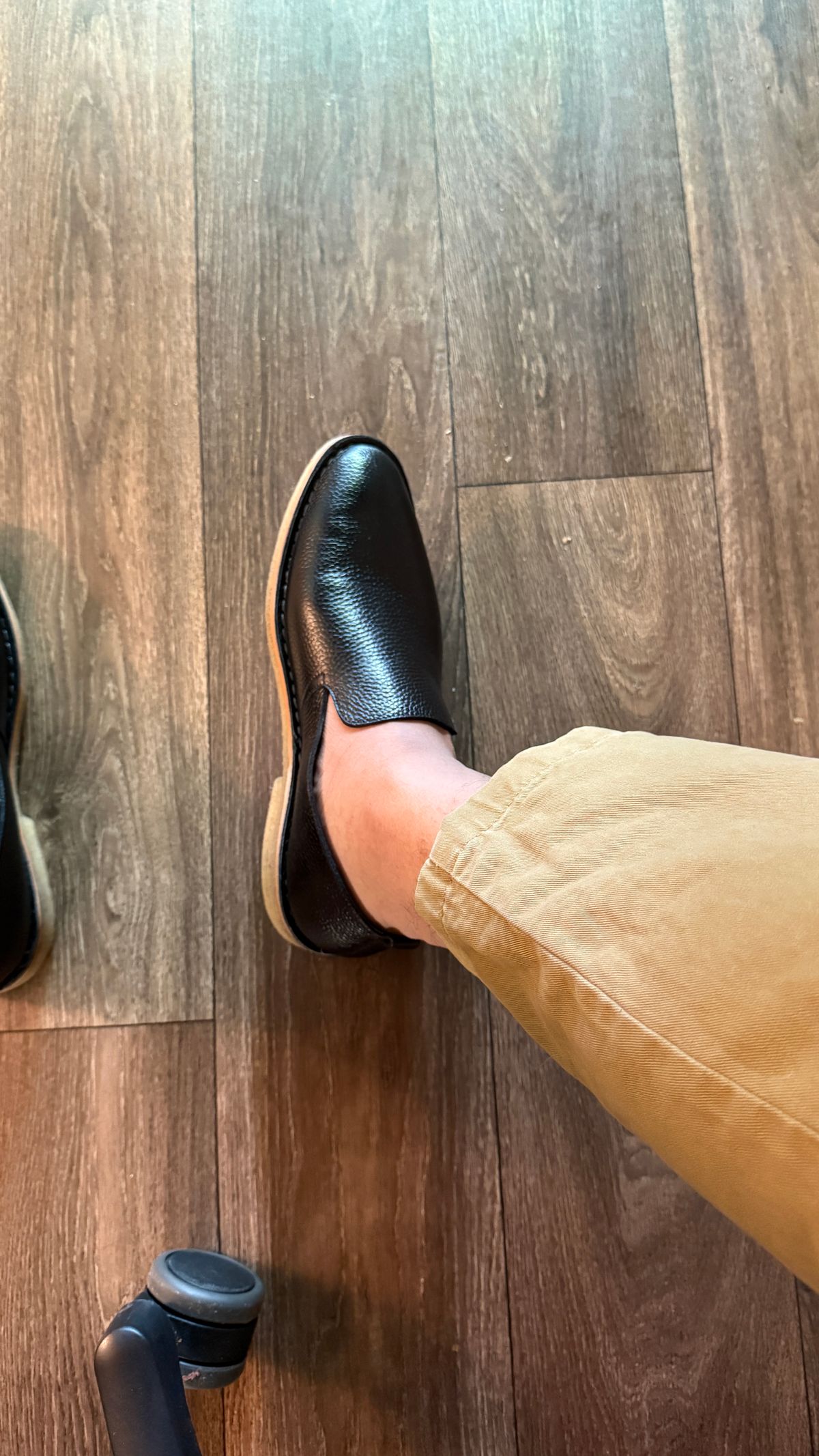 Photo by BigBadWolf on June 20, 2025 of the Blkbrd Shoemaker Travers in Black Milled.