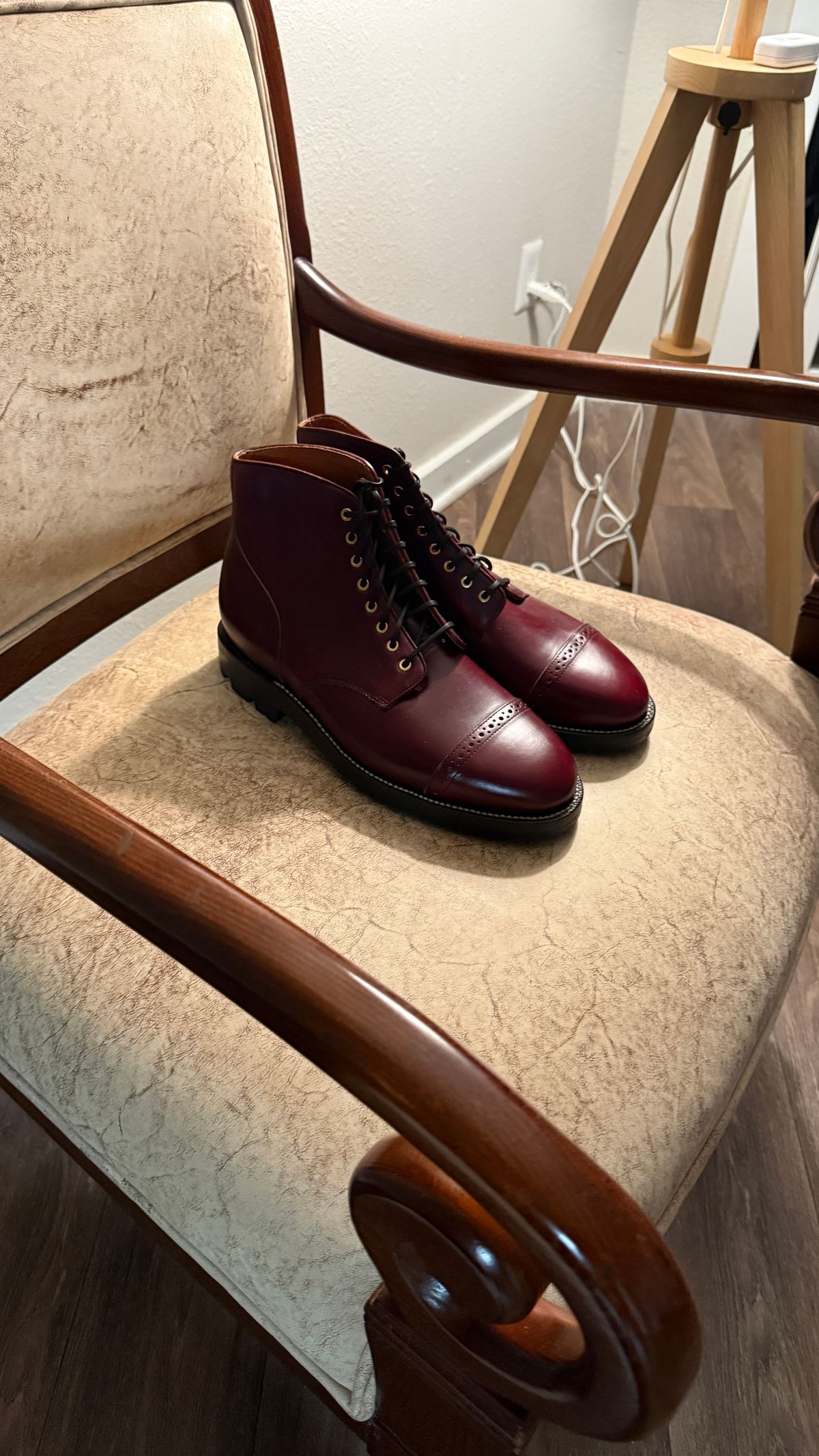 Photo by BigBadWolf on May 30, 2025 of the Grant Stone Garrison Boot in Horween Color 8 Chromexcel.