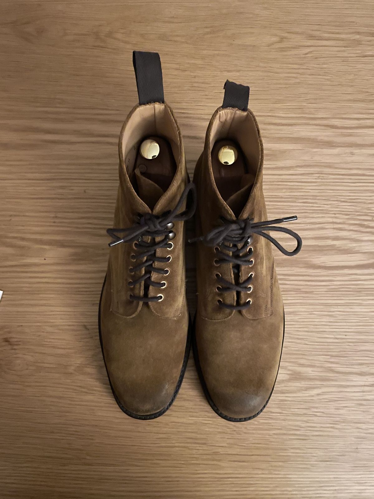 Photo by patinathunderdome on October 5, 2021 of the Cheaney Eden Boot in Fox Suede.