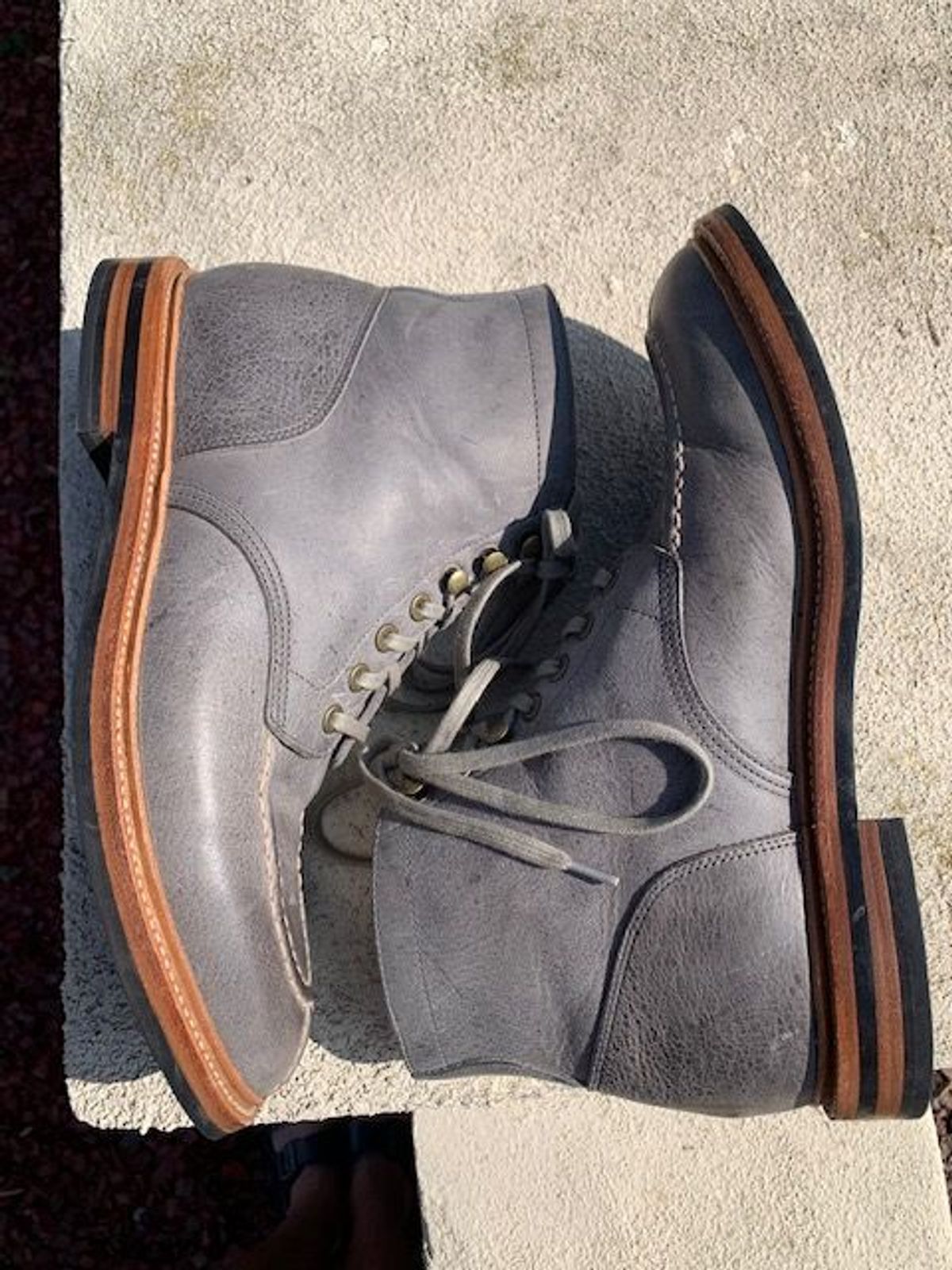 Photo by patinathunderdome on November 2, 2021 of the Grant Stone Ottawa Boot in C.F. Stead Storm Kudu.
