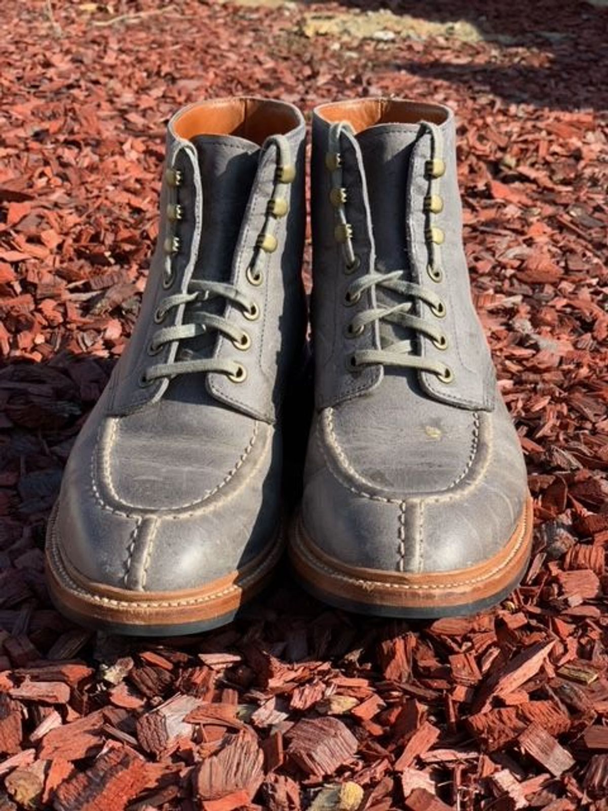 Photo by patinathunderdome on December 5, 2021 of the Grant Stone Ottawa Boot in C.F. Stead Storm Kudu.