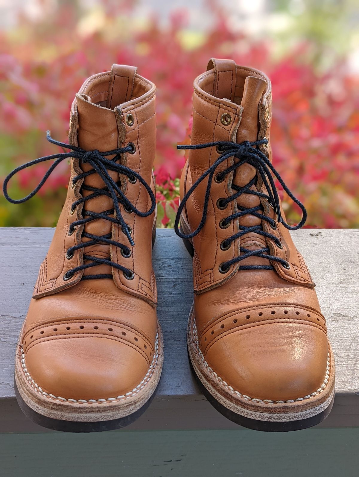 Photo by patinathunderdome on November 1, 2021 of the Wesco Hendrik in Horween Natural Essex.