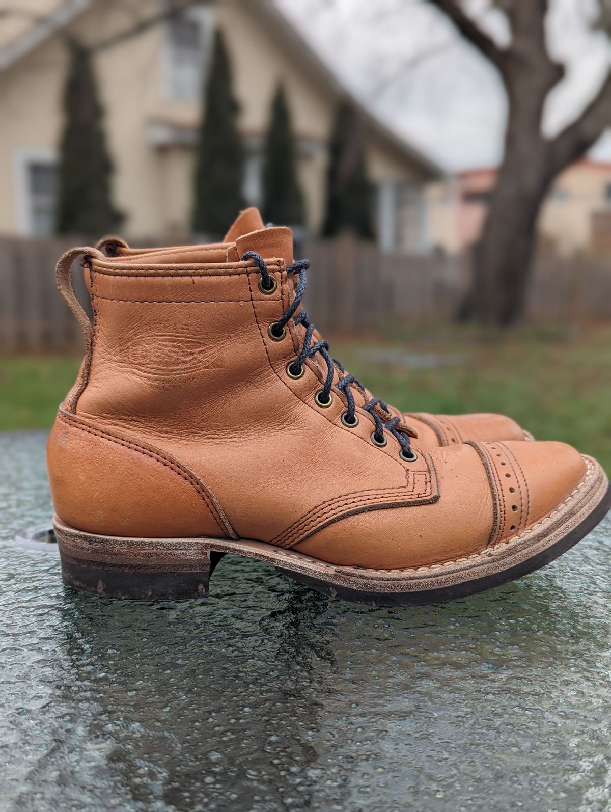 Photo by patinathunderdome on January 5, 2022 of the Wesco Hendrik in Horween Natural Essex.