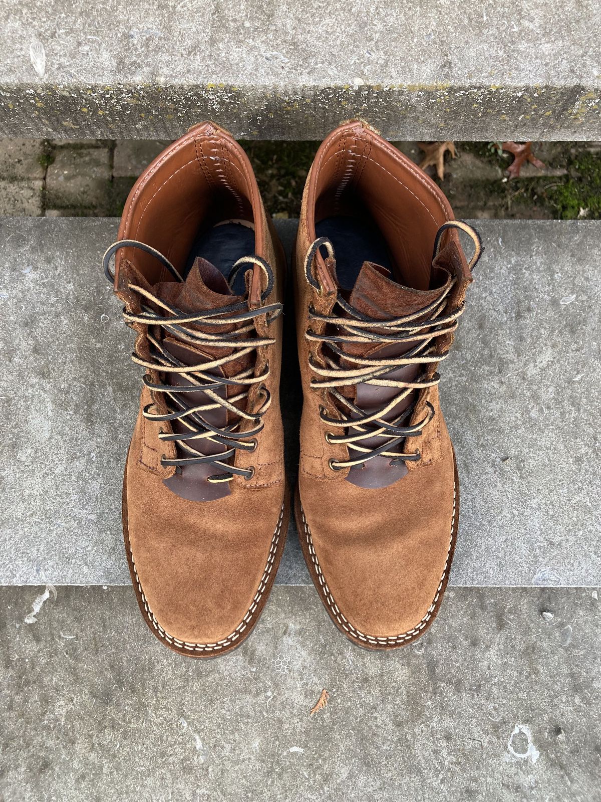 Photo by patinathunderdome on November 1, 2021 of the Wesco Johannes in Seidel Brown Domain Roughout.