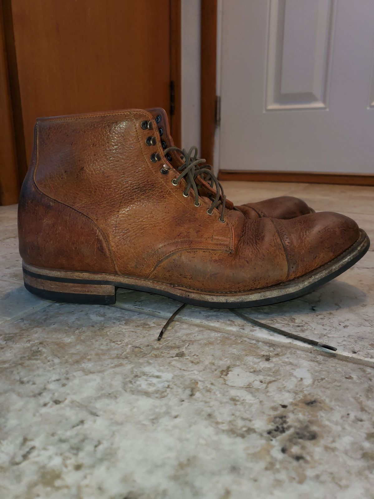 Photo by patinathunderdome on January 2, 2022 of the Viberg Service Boot in C.F. Stead Snuff Shrunken Kudu.