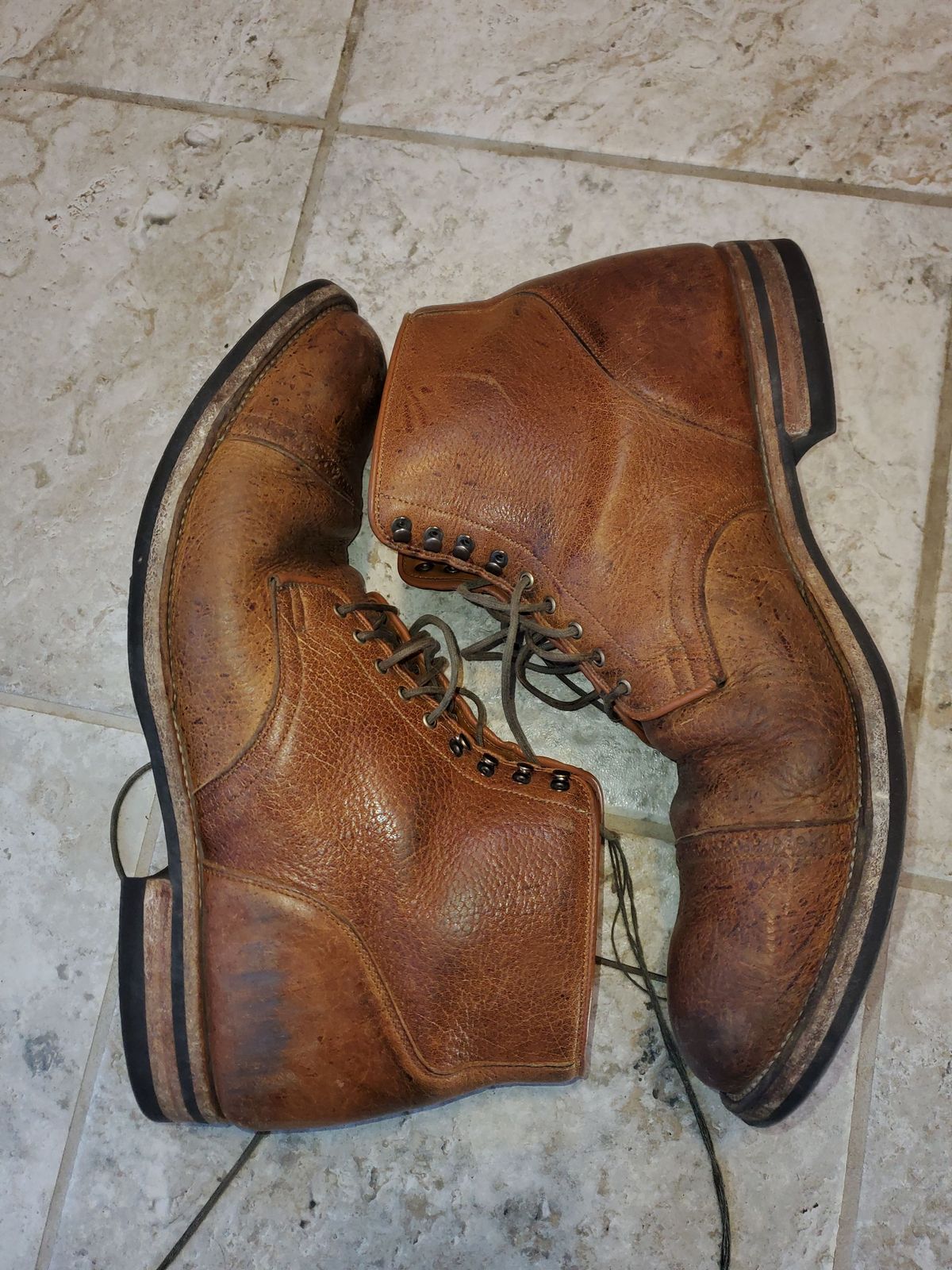 Photo by patinathunderdome on January 2, 2022 of the Viberg Service Boot in C.F. Stead Snuff Shrunken Kudu.