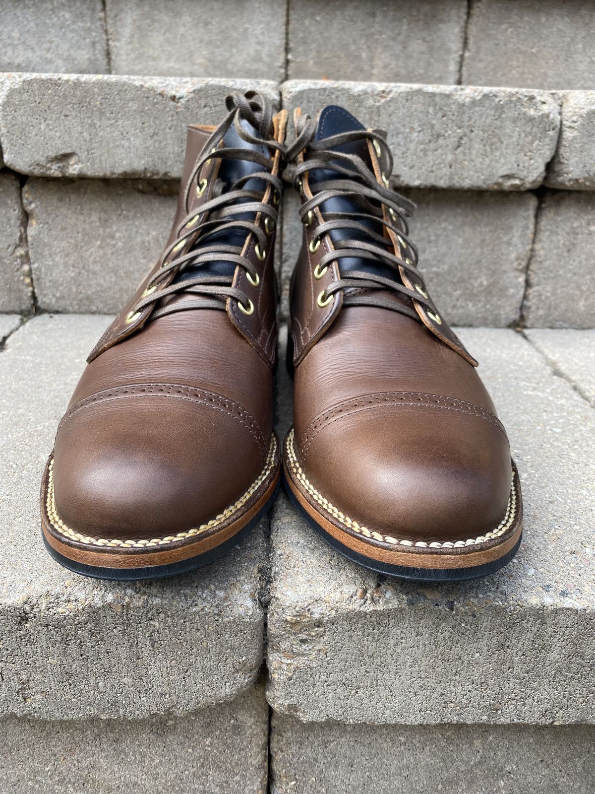 Photo by patinathunderdome on October 2, 2021 of the Viberg Service Boot in Guidi Olive Calf.