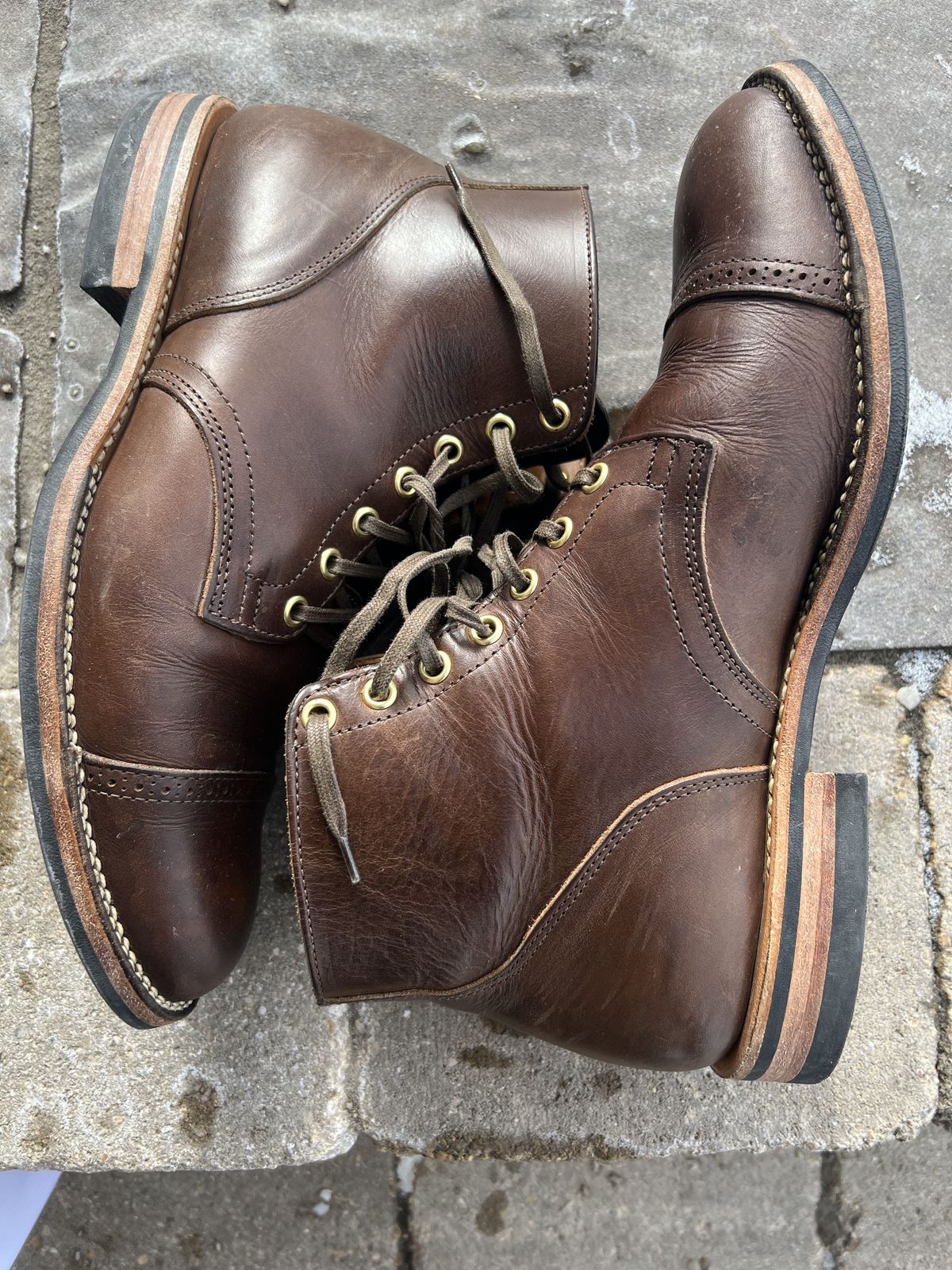 Photo by patinathunderdome on February 5, 2022 of the Viberg Service Boot in Guidi Olive Calf.