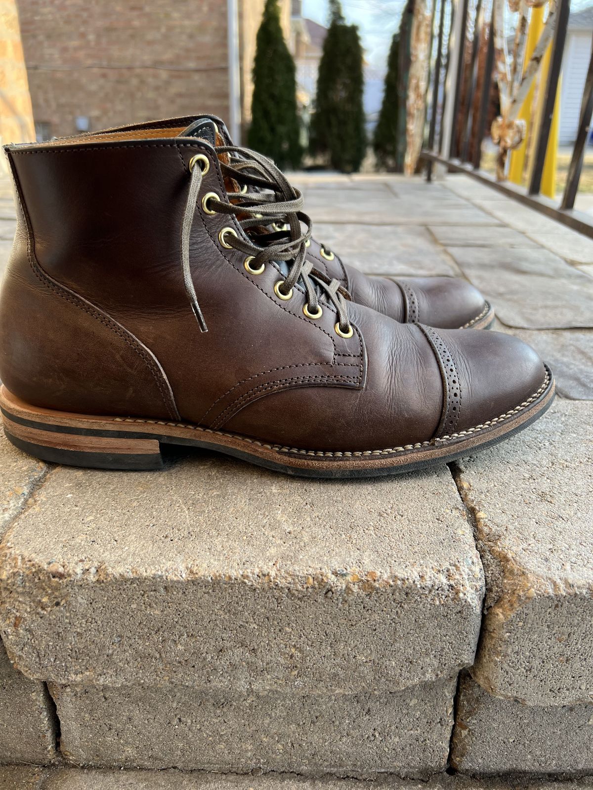 Photo by patinathunderdome on March 5, 2022 of the Viberg Service Boot in Guidi Olive Calf.