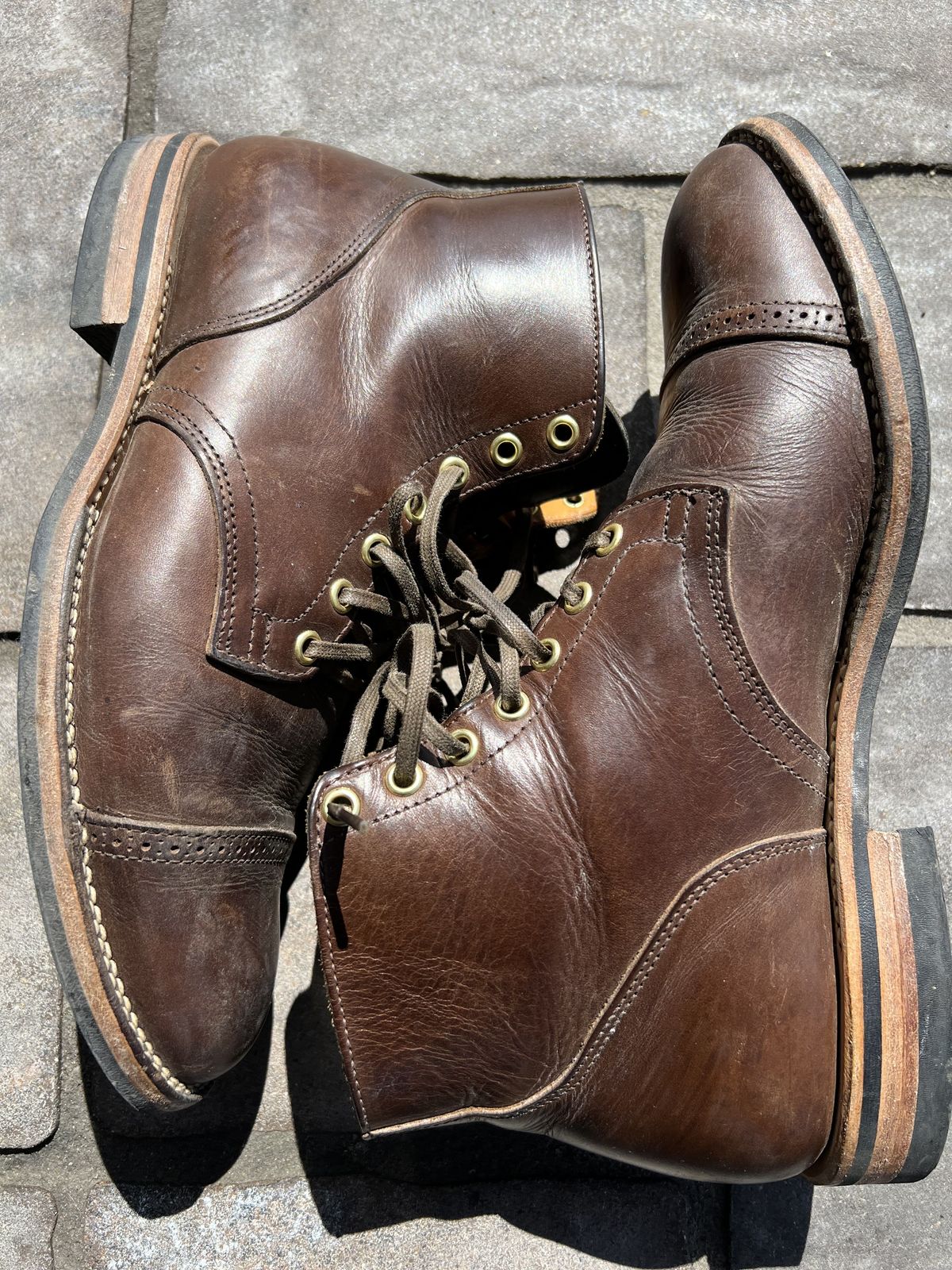 Photo by patinathunderdome on April 1, 2022 of the Viberg Service Boot in Guidi Olive Calf.