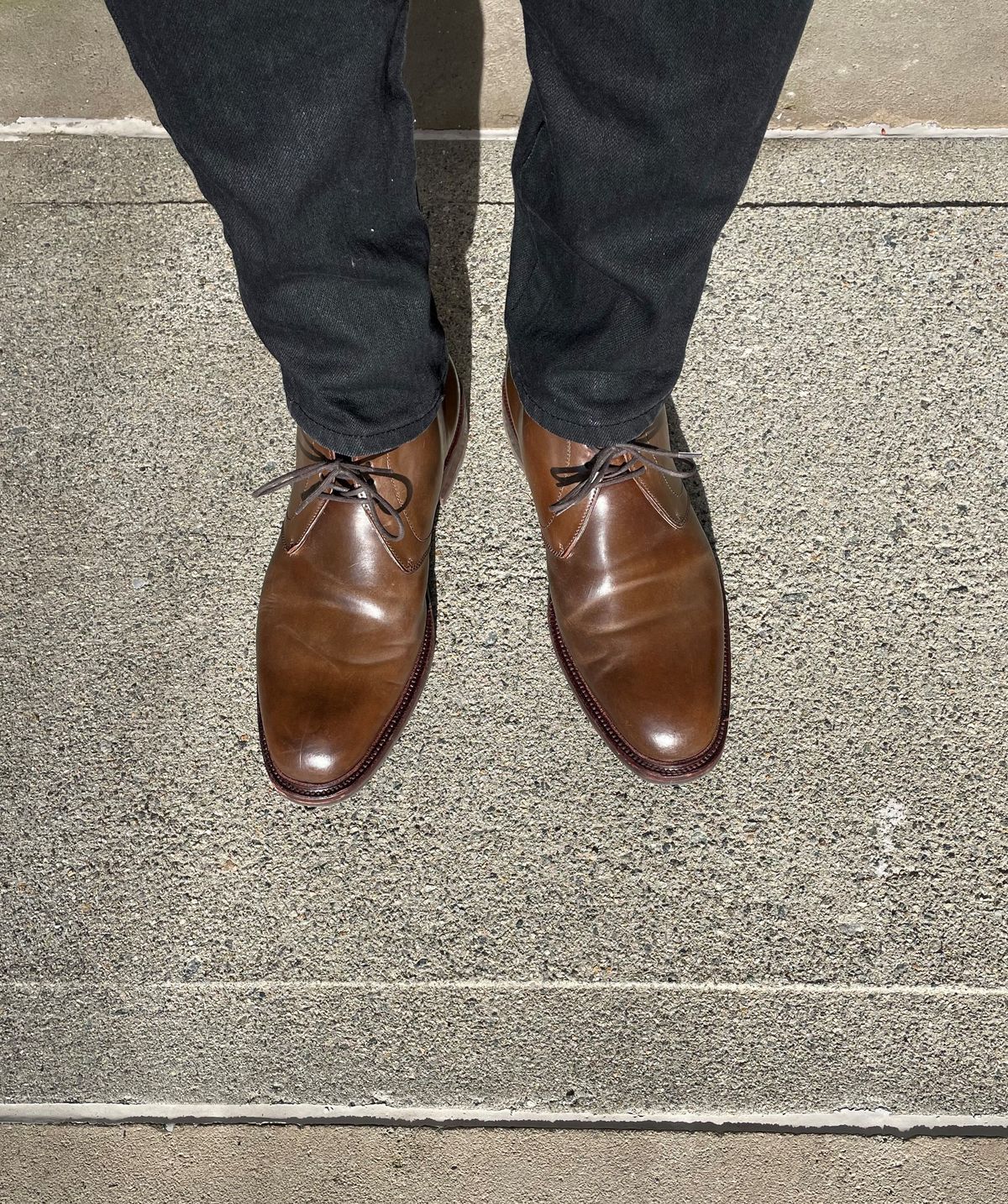 Photo by patinathunderdome on December 3, 2021 of the Carmina Chukka Boots 708 in Horween Armagnac Shell Cordovan.