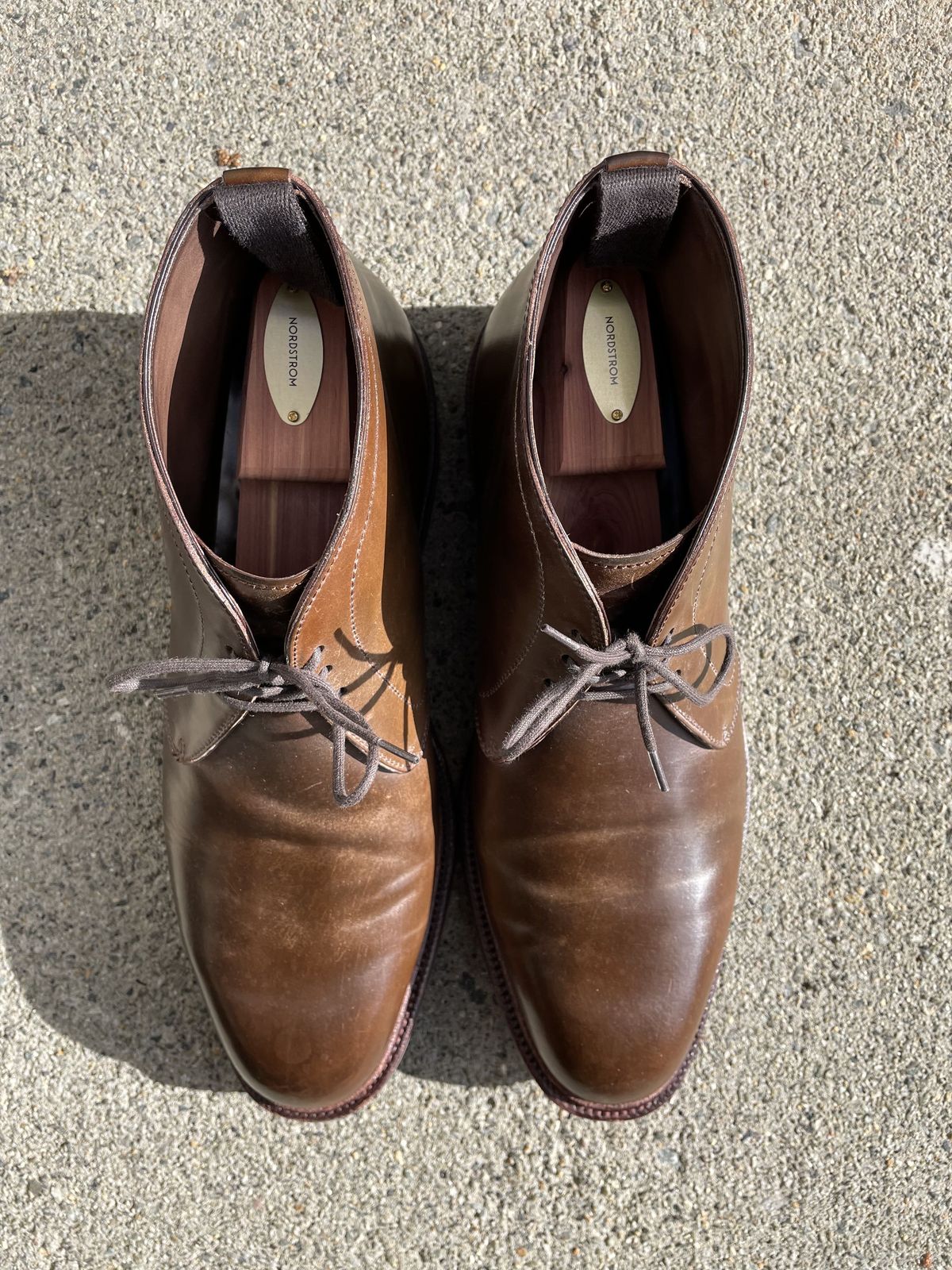 Photo by patinathunderdome on December 3, 2021 of the Carmina Chukka Boots 708 in Horween Armagnac Shell Cordovan.