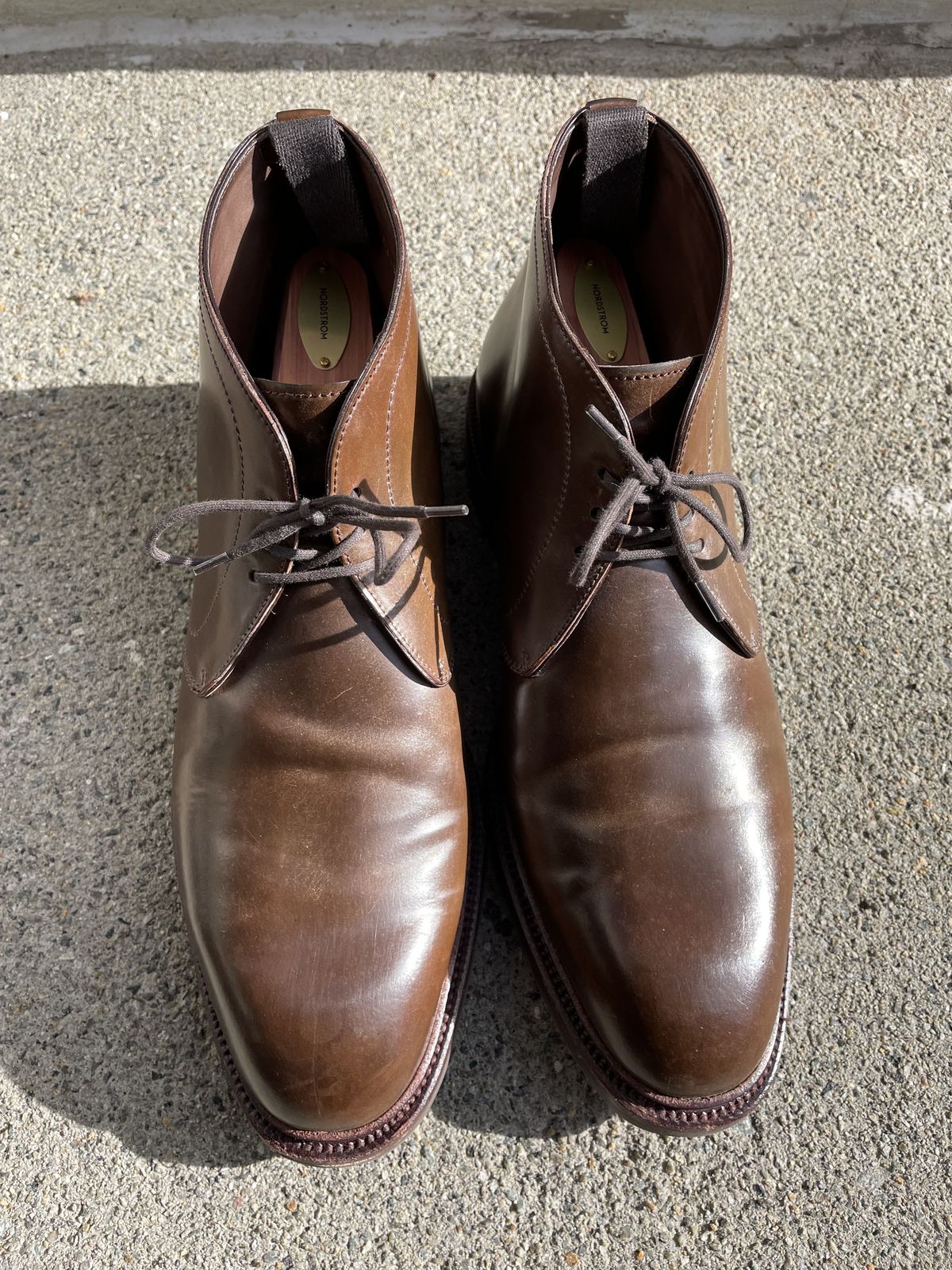 Photo by patinathunderdome on December 3, 2021 of the Carmina Chukka Boots 708 in Horween Armagnac Shell Cordovan.