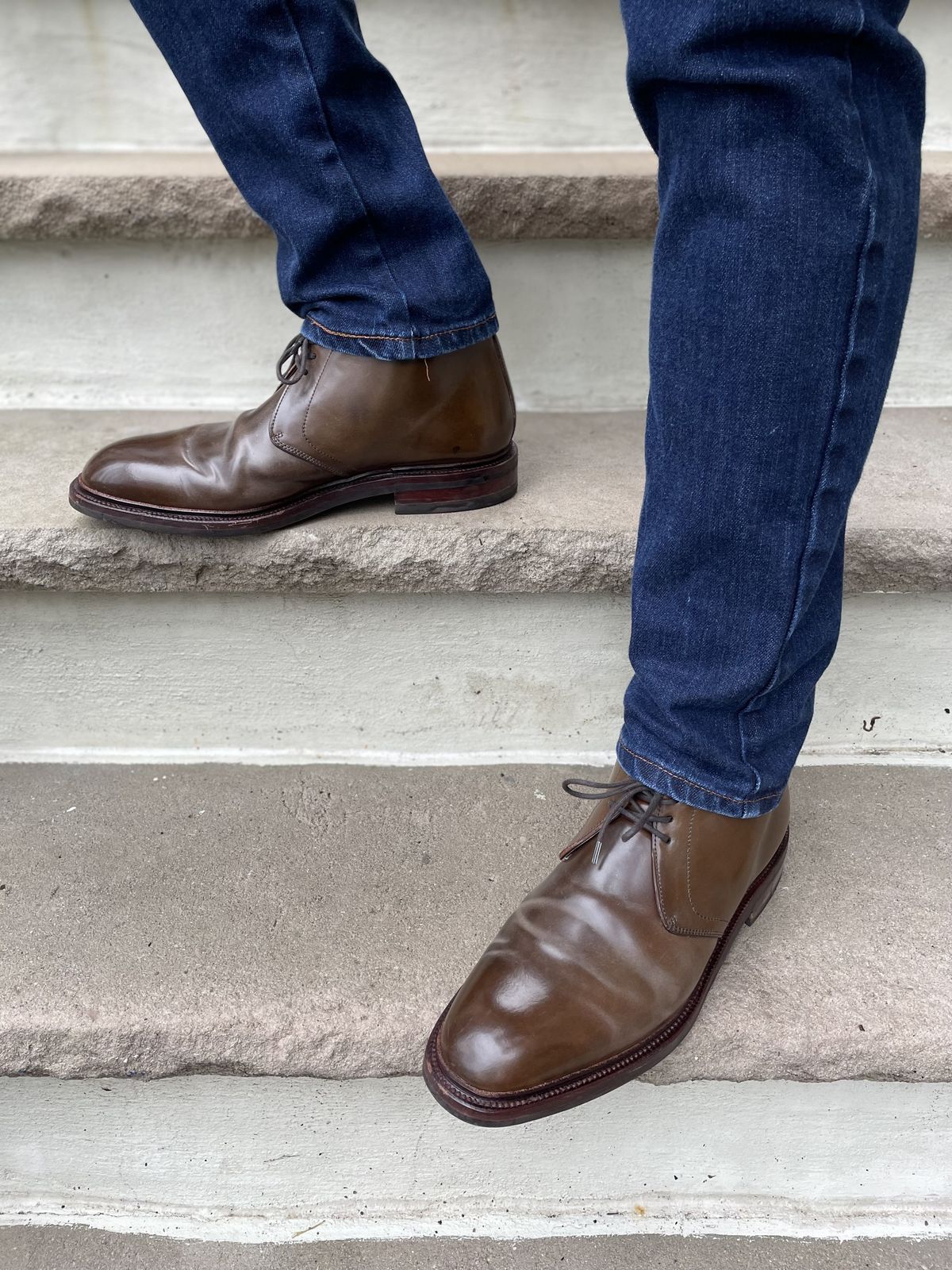 Photo by patinathunderdome on January 2, 2022 of the Carmina Chukka Boots 708 in Horween Armagnac Shell Cordovan.