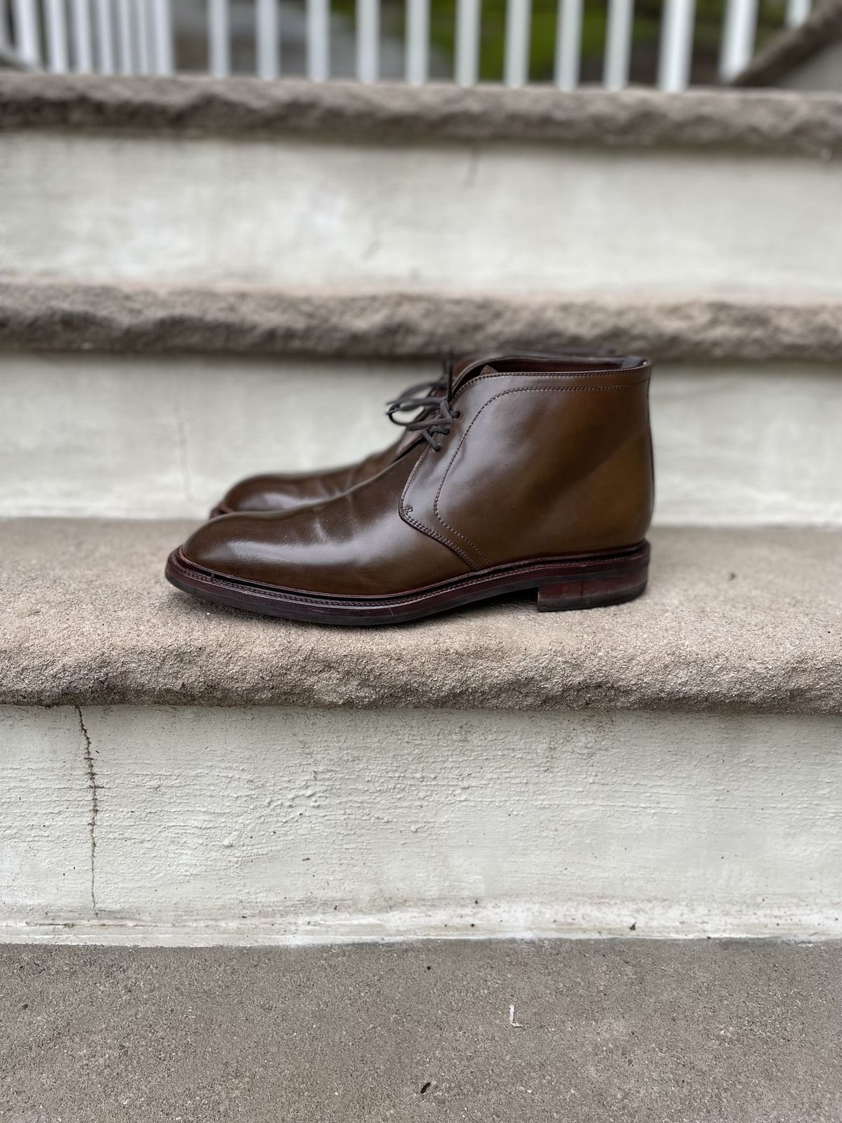 Photo by patinathunderdome on January 2, 2022 of the Carmina Chukka Boots 708 in Horween Armagnac Shell Cordovan.