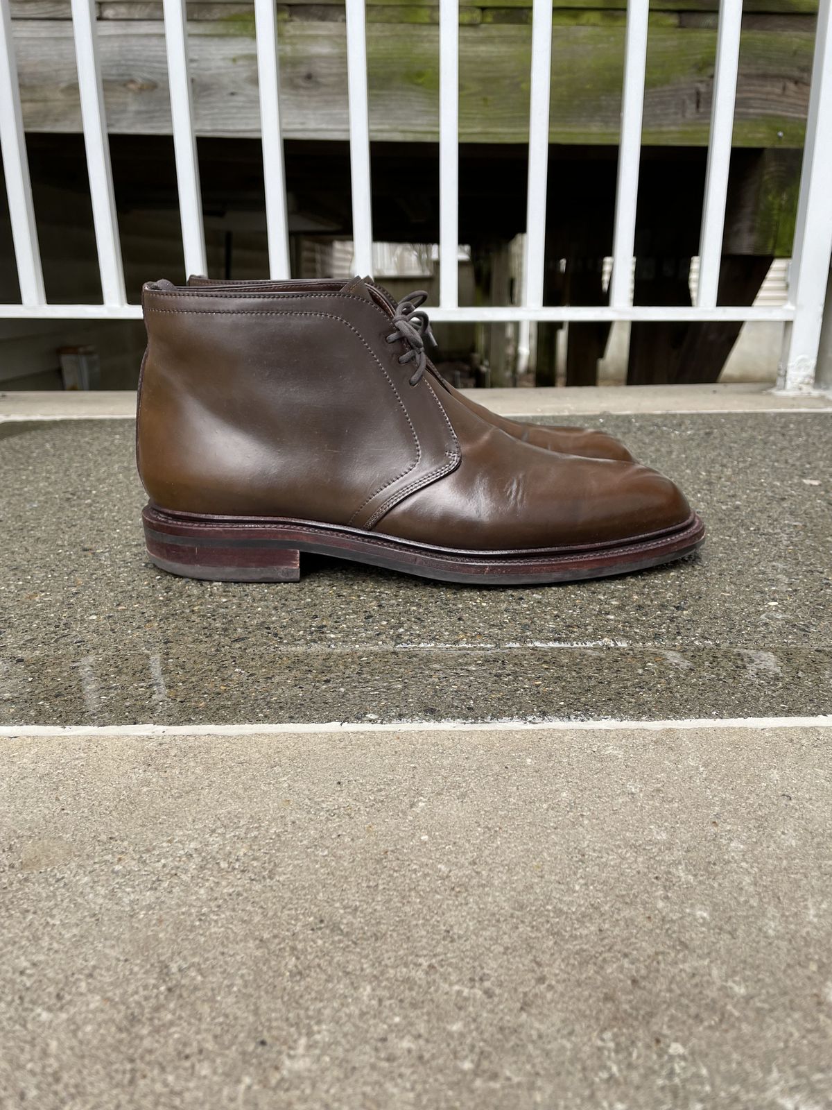 Photo by patinathunderdome on April 3, 2022 of the Carmina Chukka Boots 708 in Horween Armagnac Shell Cordovan.