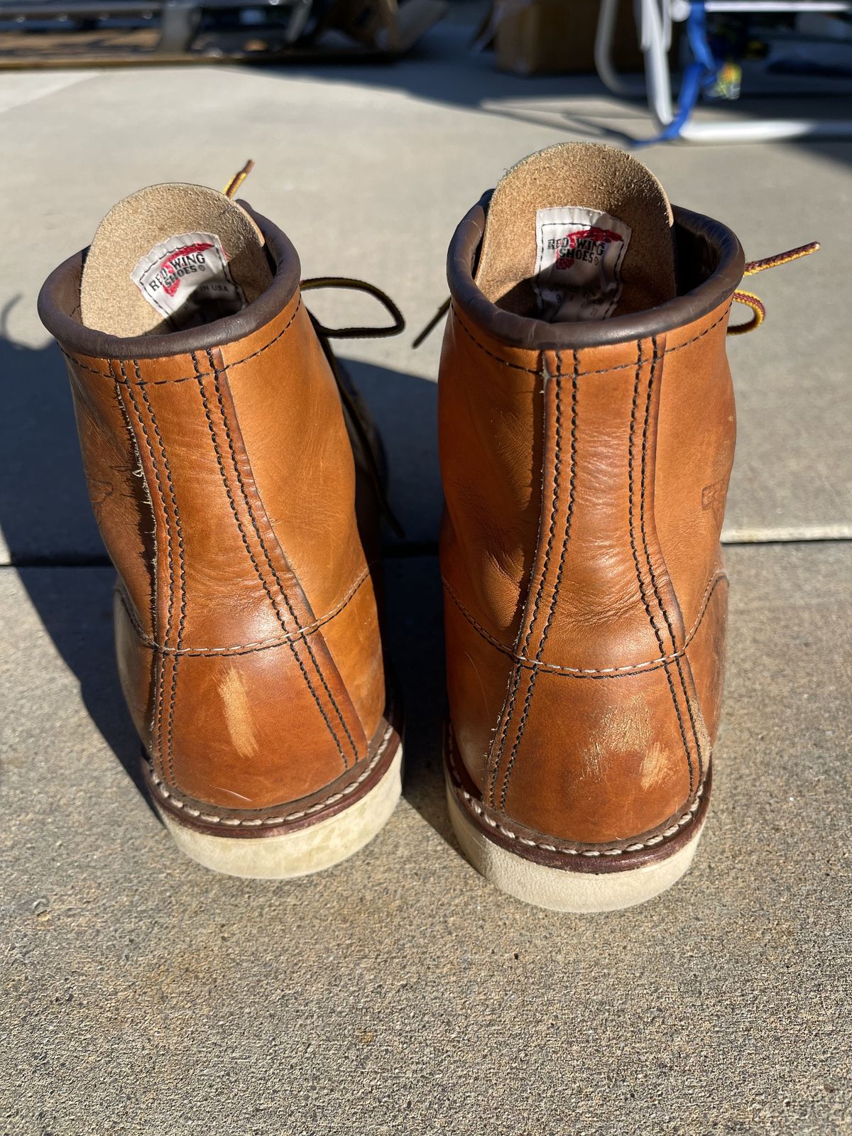 Photo by patinathunderdome on February 5, 2022 of the Red Wing 6-Inch Classic Moc in S.B. Foot Oro-Iginal.