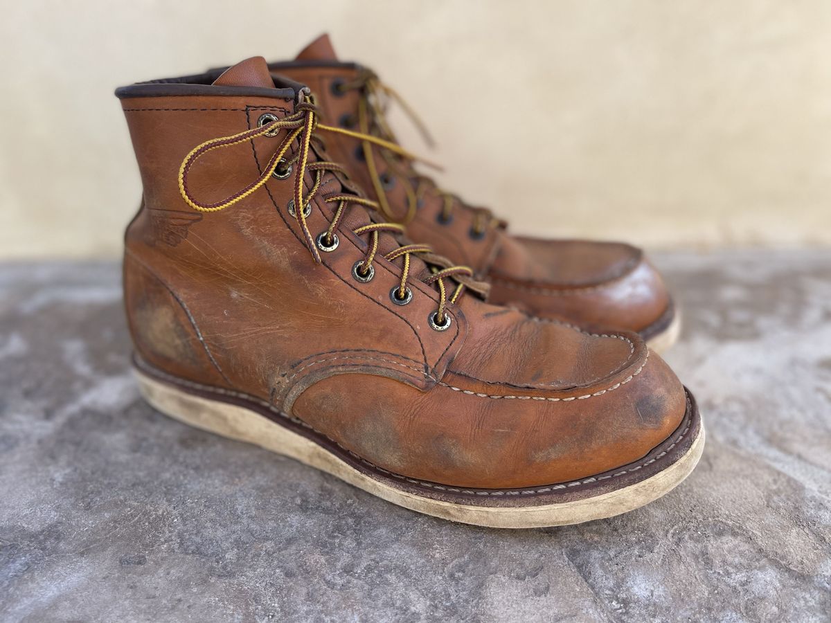 Photo by patinathunderdome on May 4, 2022 of the Red Wing 6-Inch Classic Moc in S.B. Foot Oro-Iginal.