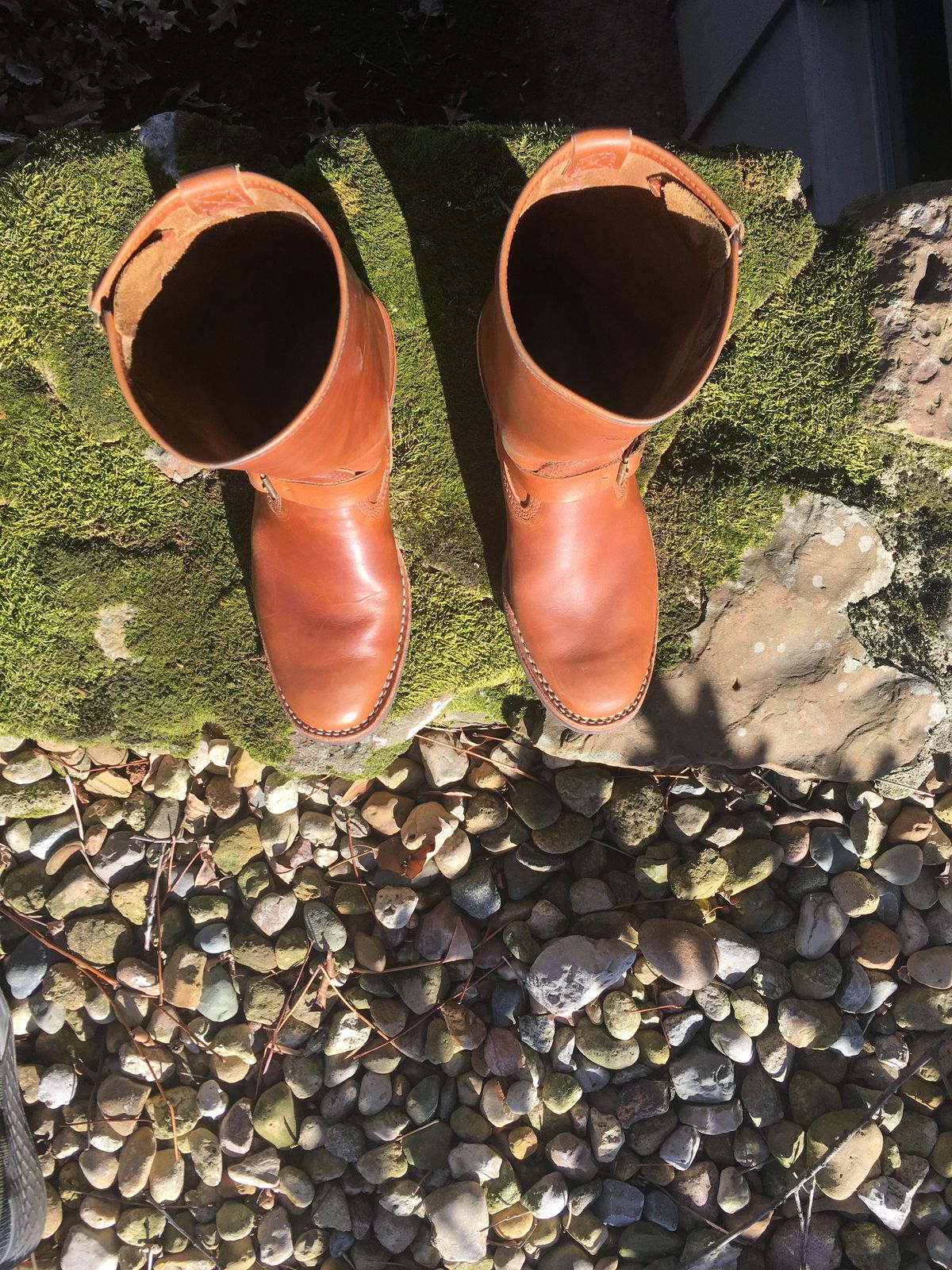 Photo by patinathunderdome on December 4, 2021 of the Wesco Boss Engineer Boot in Seidel British Tan Domain.
