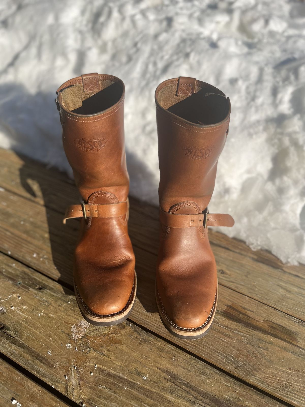 Photo by patinathunderdome on February 5, 2022 of the Wesco Boss Engineer Boot in Seidel British Tan Domain.