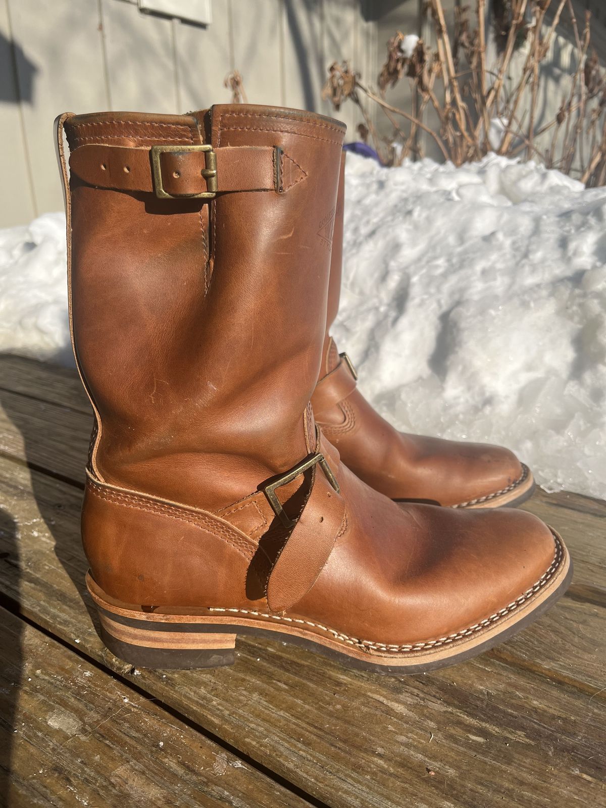 Photo by patinathunderdome on February 5, 2022 of the Wesco Boss Engineer Boot in Seidel British Tan Domain.