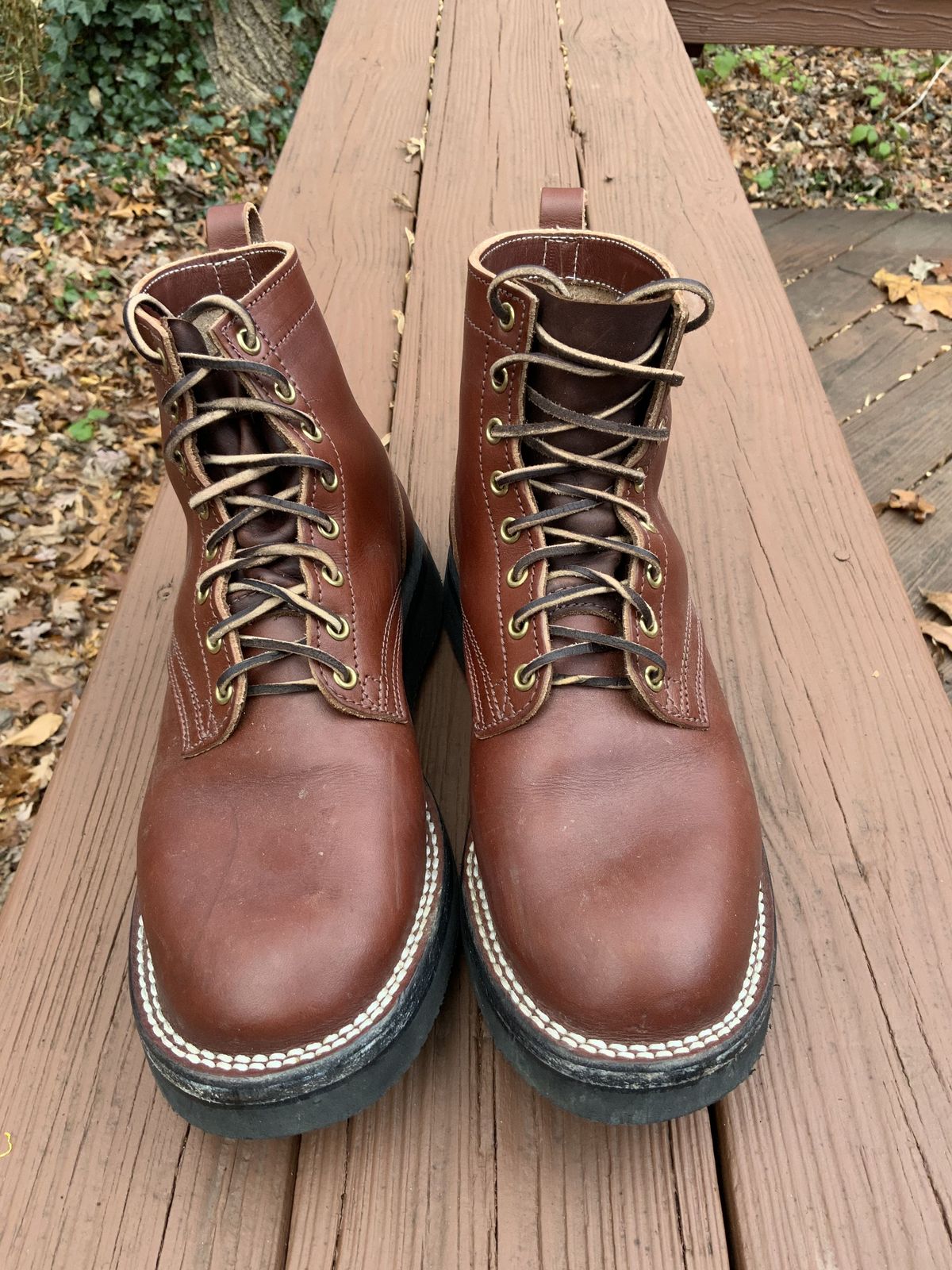 Photo by patinathunderdome on December 3, 2021 of the Nicks Traveler in Wickett & Craig Medium Brown English Bridle.