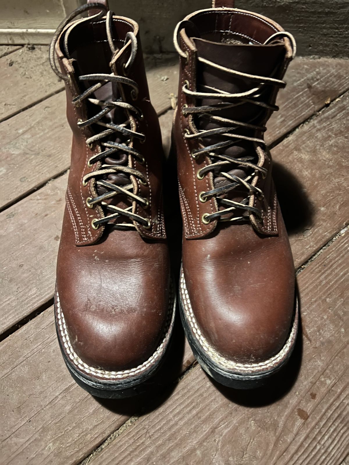 Photo by patinathunderdome on January 6, 2022 of the Nicks Traveler in Wickett & Craig Medium Brown English Bridle.