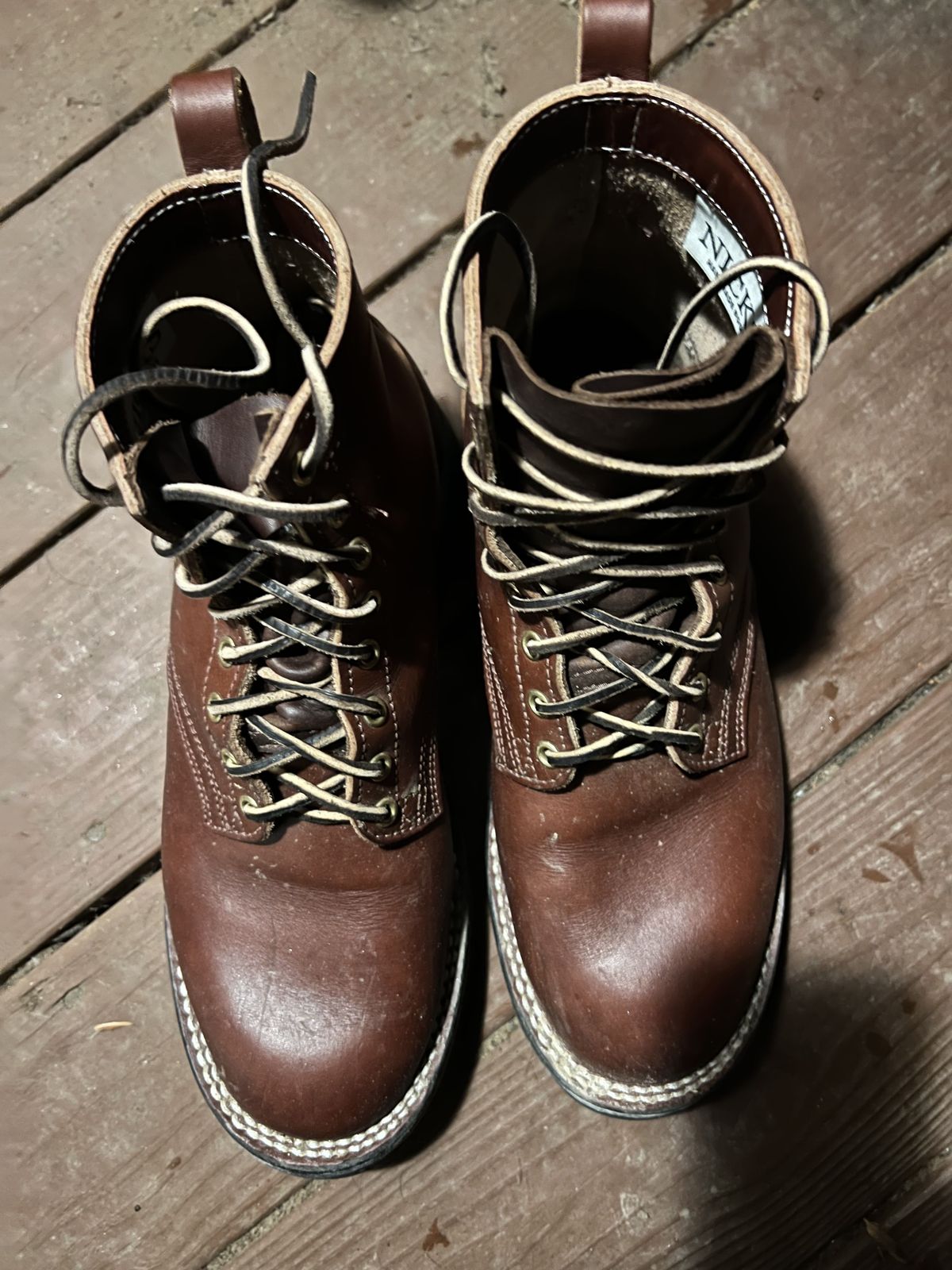 Photo by patinathunderdome on January 6, 2022 of the Nicks Traveler in Wickett & Craig Medium Brown English Bridle.