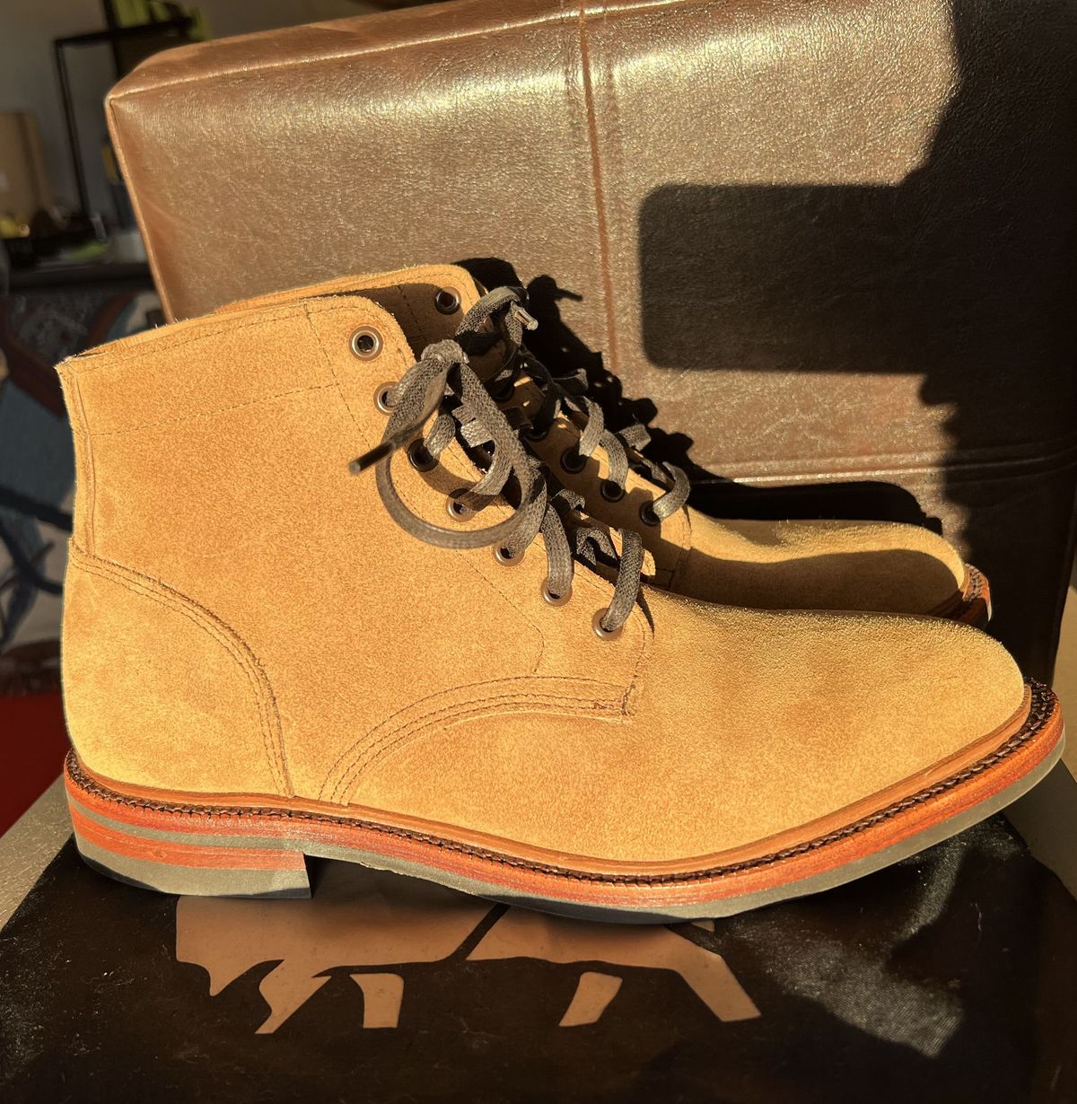 Photo by patinathunderdome on October 1, 2021 of the Parkhurst The Allen in S.B. Foot Dune Roughout Suede.