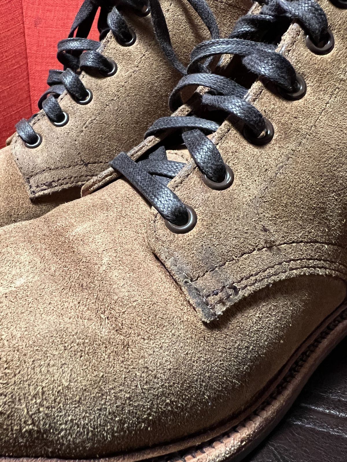 Photo by patinathunderdome on November 3, 2021 of the Parkhurst The Allen in S.B. Foot Dune Roughout Suede.