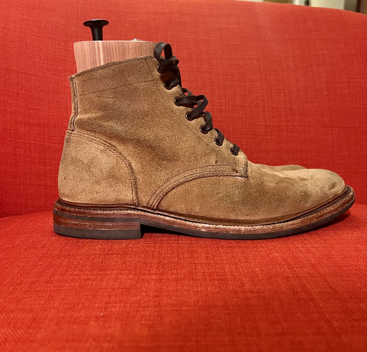 Photo by patinathunderdome on December 6, 2021 of the Parkhurst The Allen in S.B. Foot Dune Roughout Suede.
