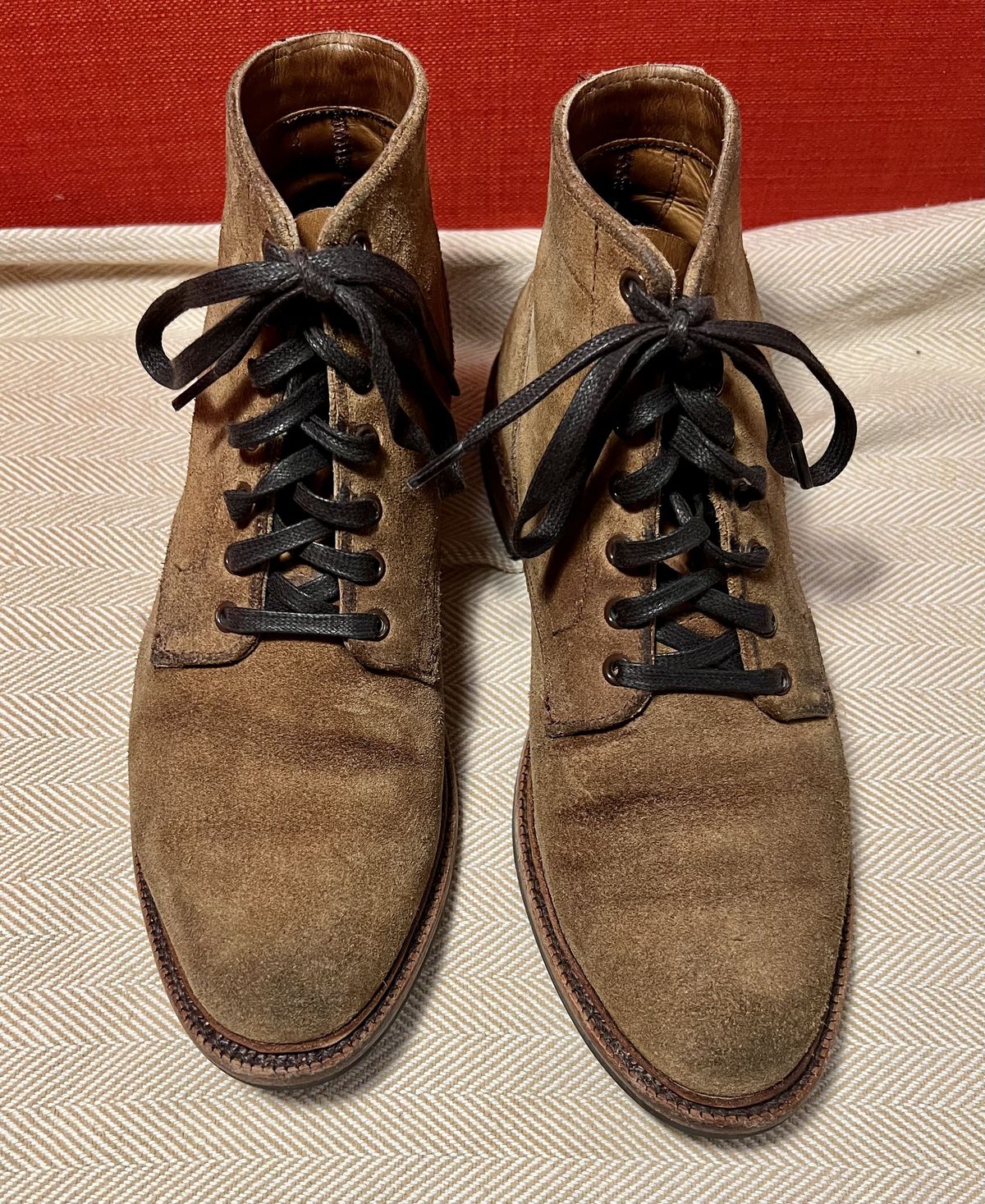 Photo by patinathunderdome on January 5, 2022 of the Parkhurst The Allen in S.B. Foot Dune Roughout Suede.