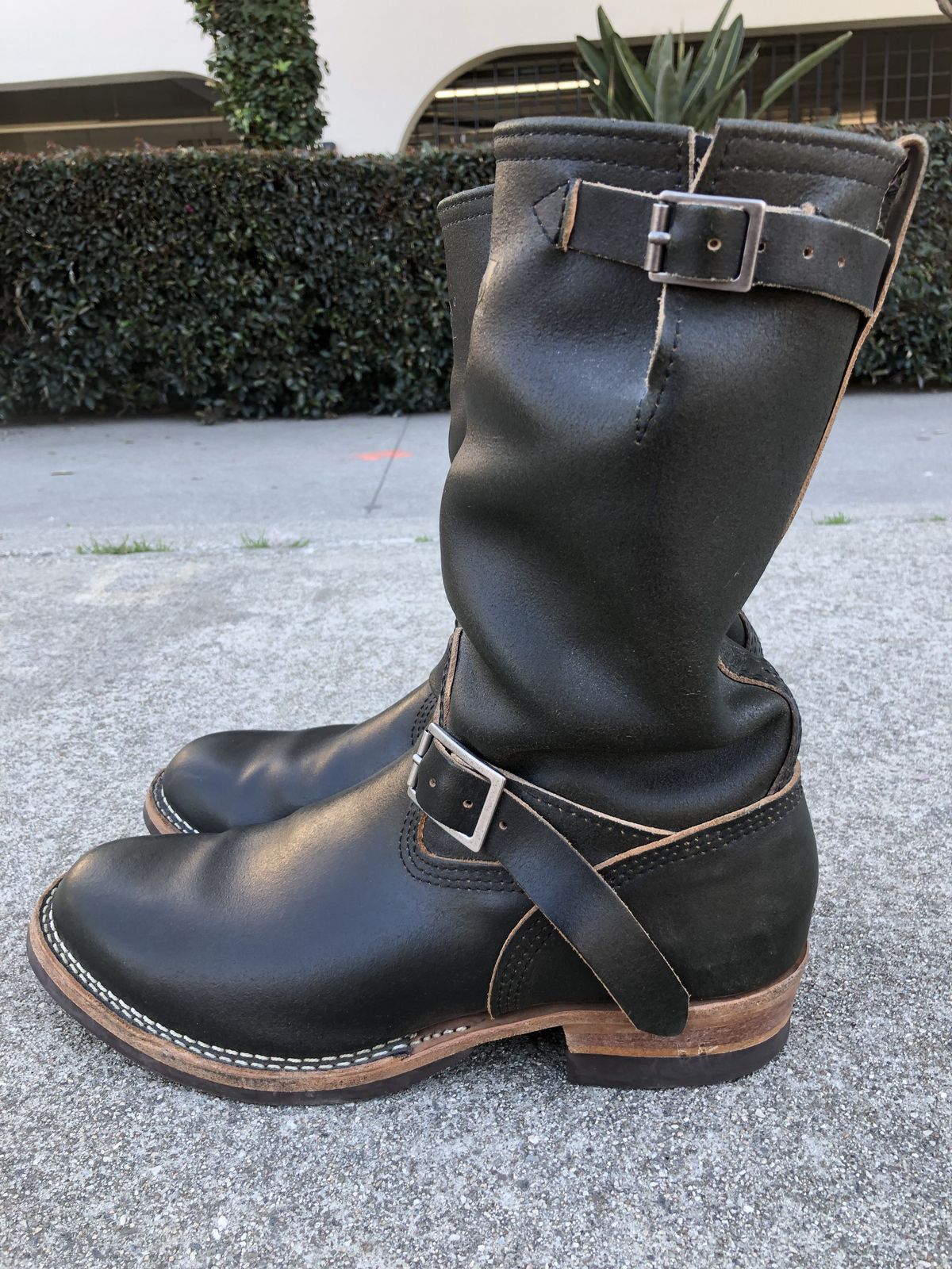 Photo by patinathunderdome on February 2, 2022 of the Wesco Mister Lou in Horween Olive Waxed Flesh.