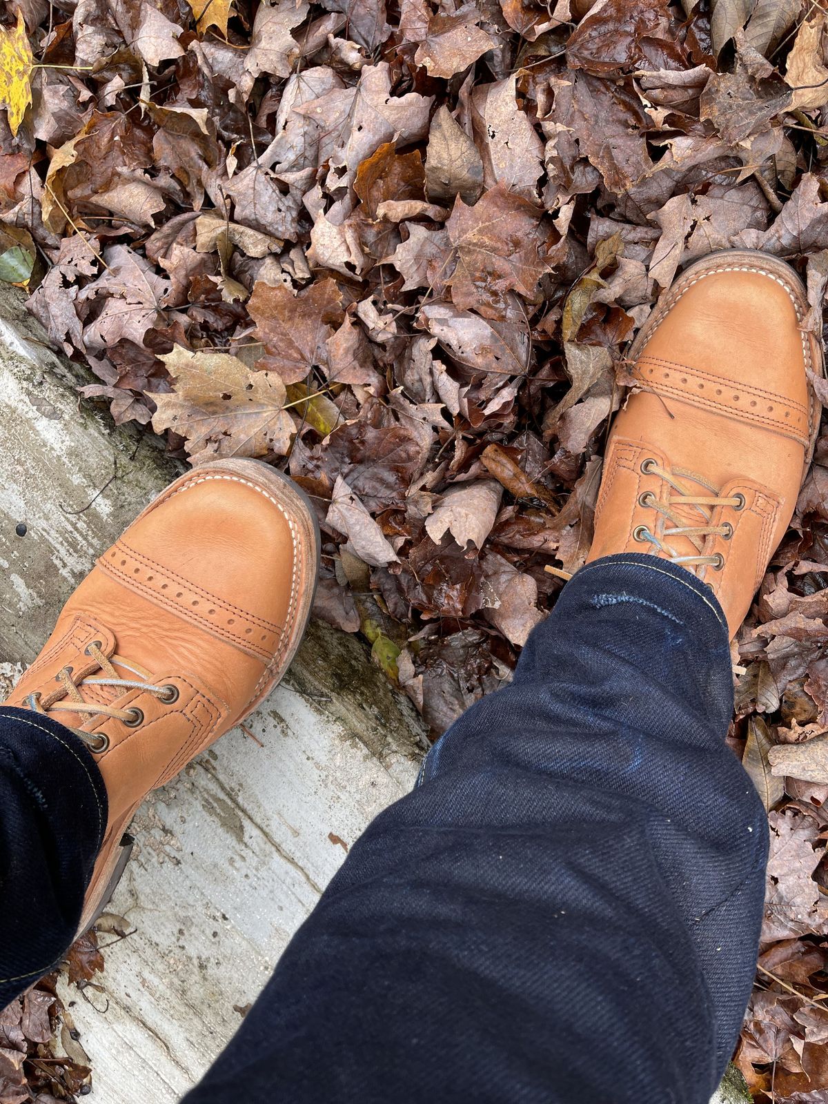 Photo by patinathunderdome on November 4, 2021 of the Wesco Hendrik in Horween Natural Essex.