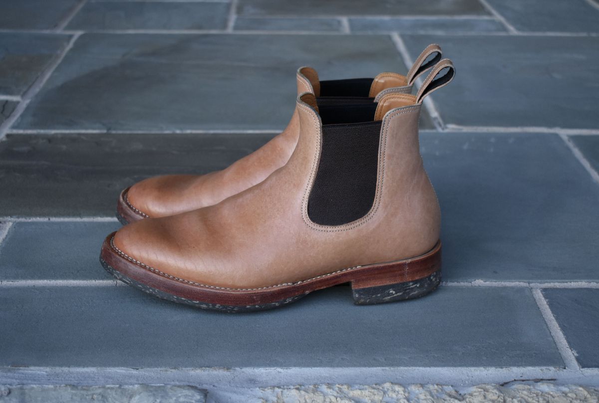 Photo by patinathunderdome on December 4, 2021 of the Benzein The Seventh Chelsea Boot in Shinki Natural Oiled Horsebutt.