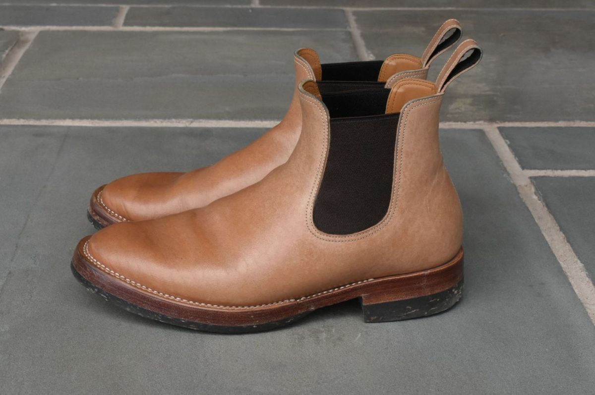 Photo by patinathunderdome on April 4, 2022 of the Benzein The Seventh Chelsea Boot in Shinki Natural Oiled Horsebutt.