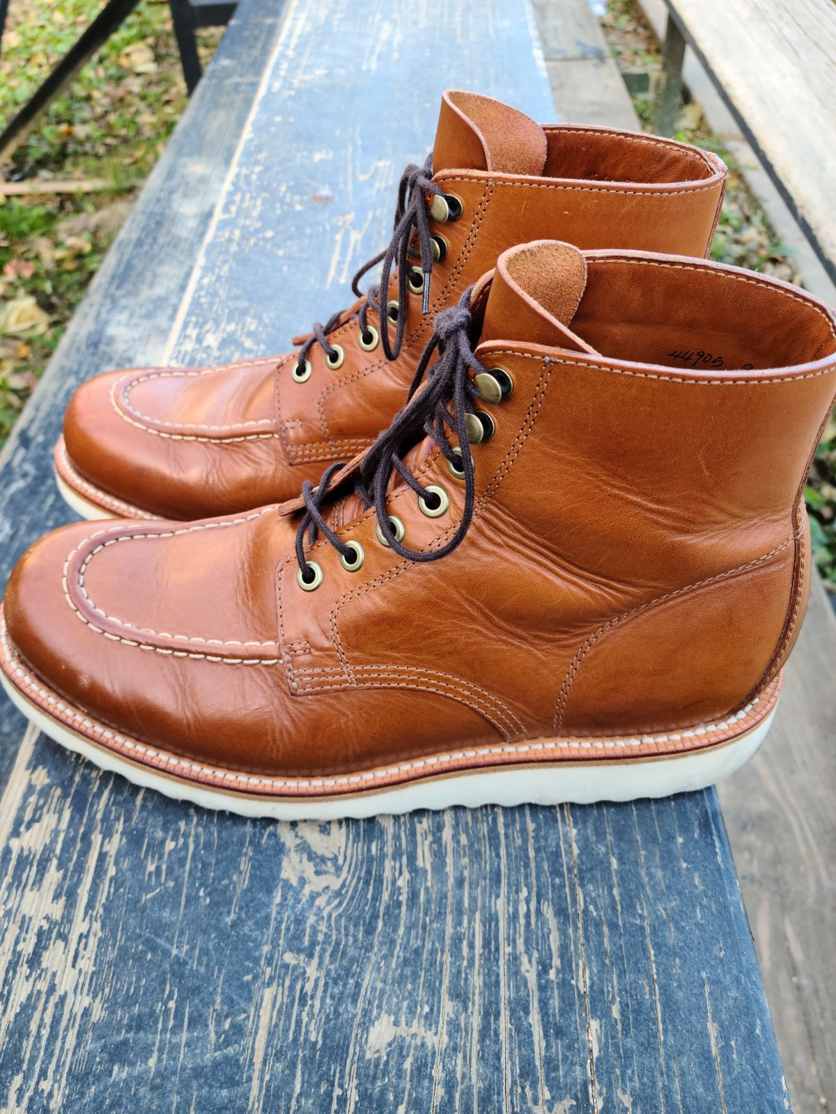 Photo by patinathunderdome on December 5, 2021 of the Grant Stone Brass Boot in Badalassi Carlo Saddle Tan Minerva.