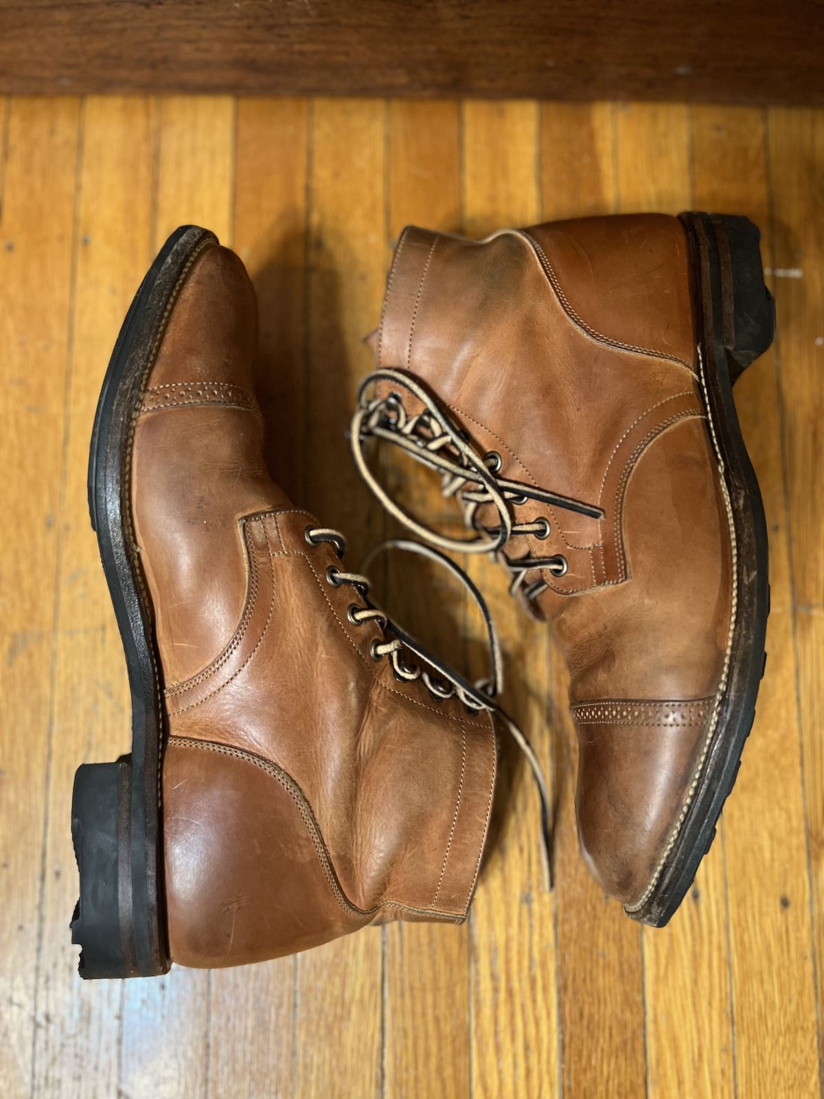 Photo by patinathunderdome on January 4, 2022 of the Viberg Service Boot in Maryam Used Cuoio Vitello Calf.