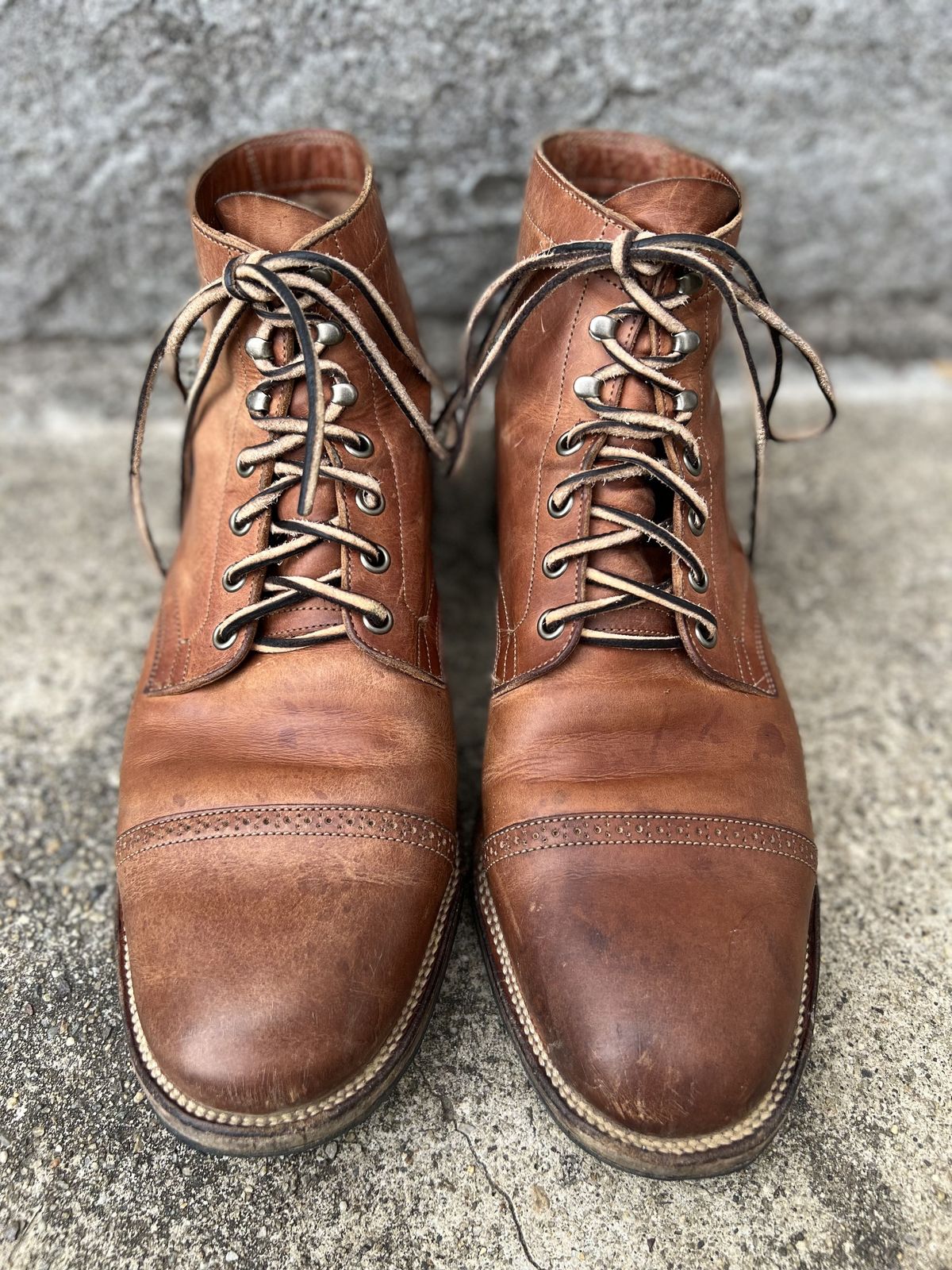 Photo by patinathunderdome on March 5, 2022 of the Viberg Service Boot in Maryam Used Cuoio Vitello Calf.