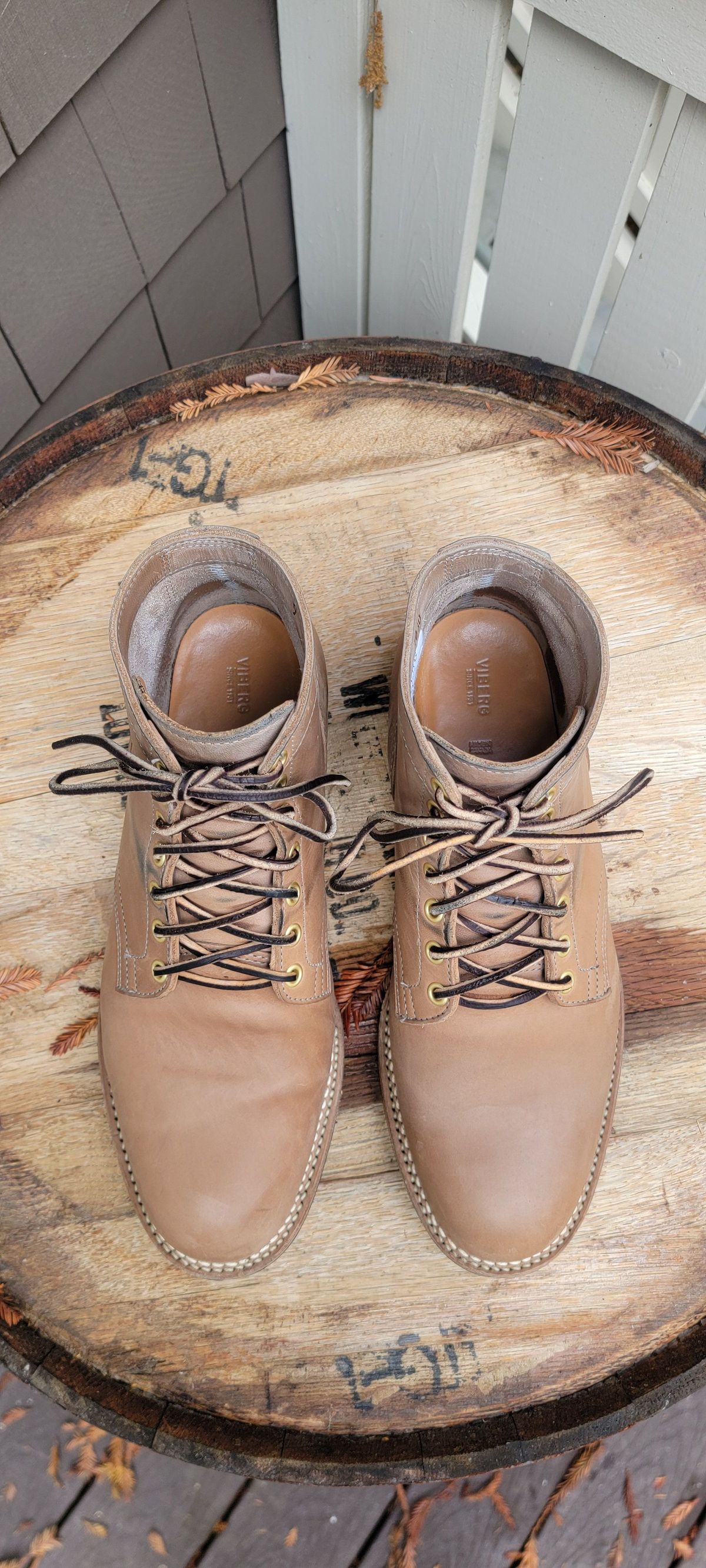 Photo by patinathunderdome on November 2, 2021 of the Viberg Service Boot in Maryam Light Grey Horsebutt.